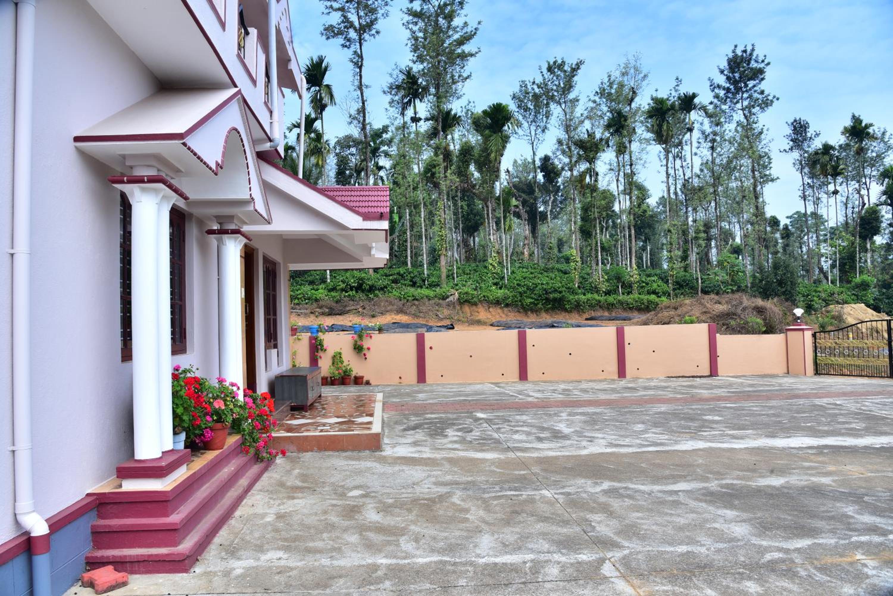 Madhuvana Homestay Coorg view 2