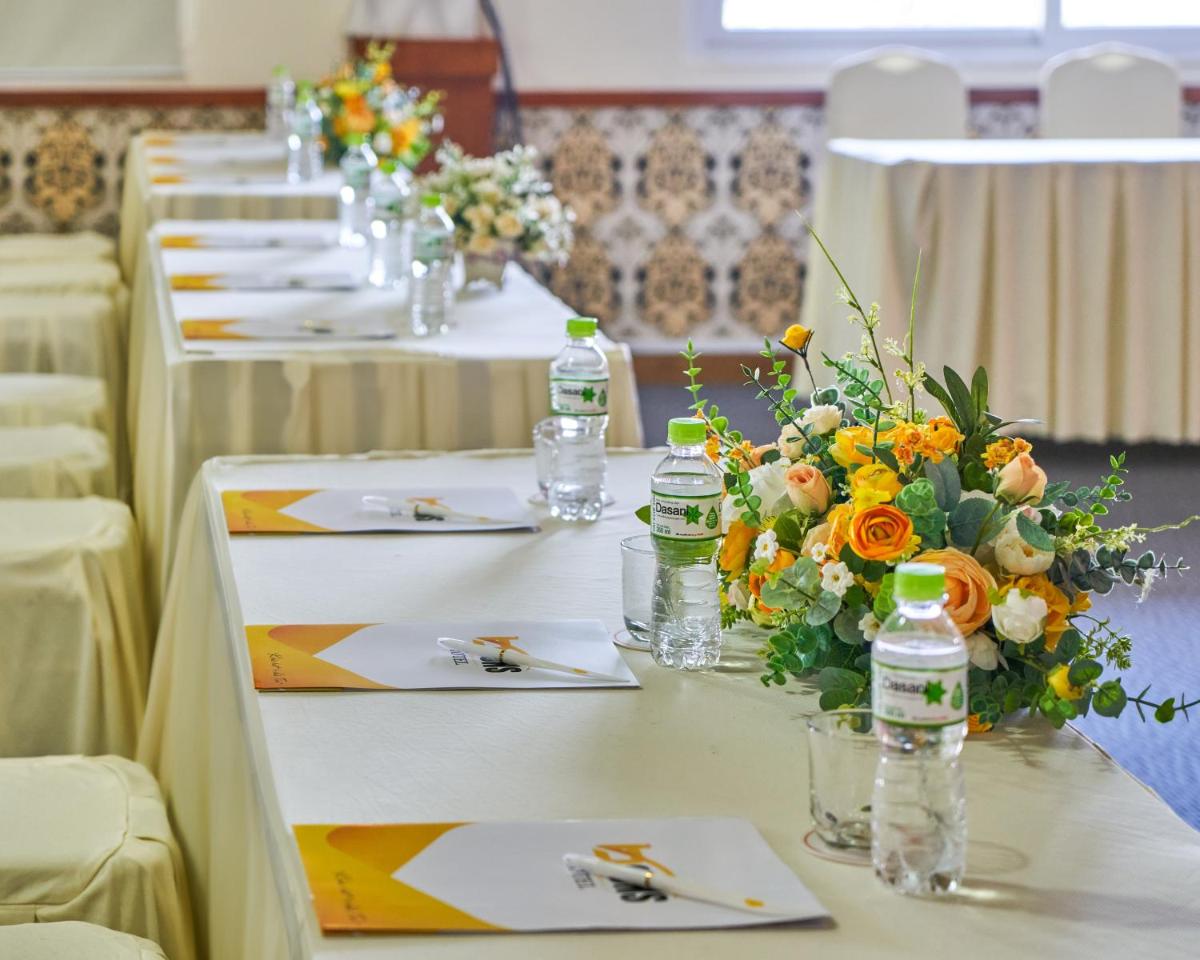 meeting room