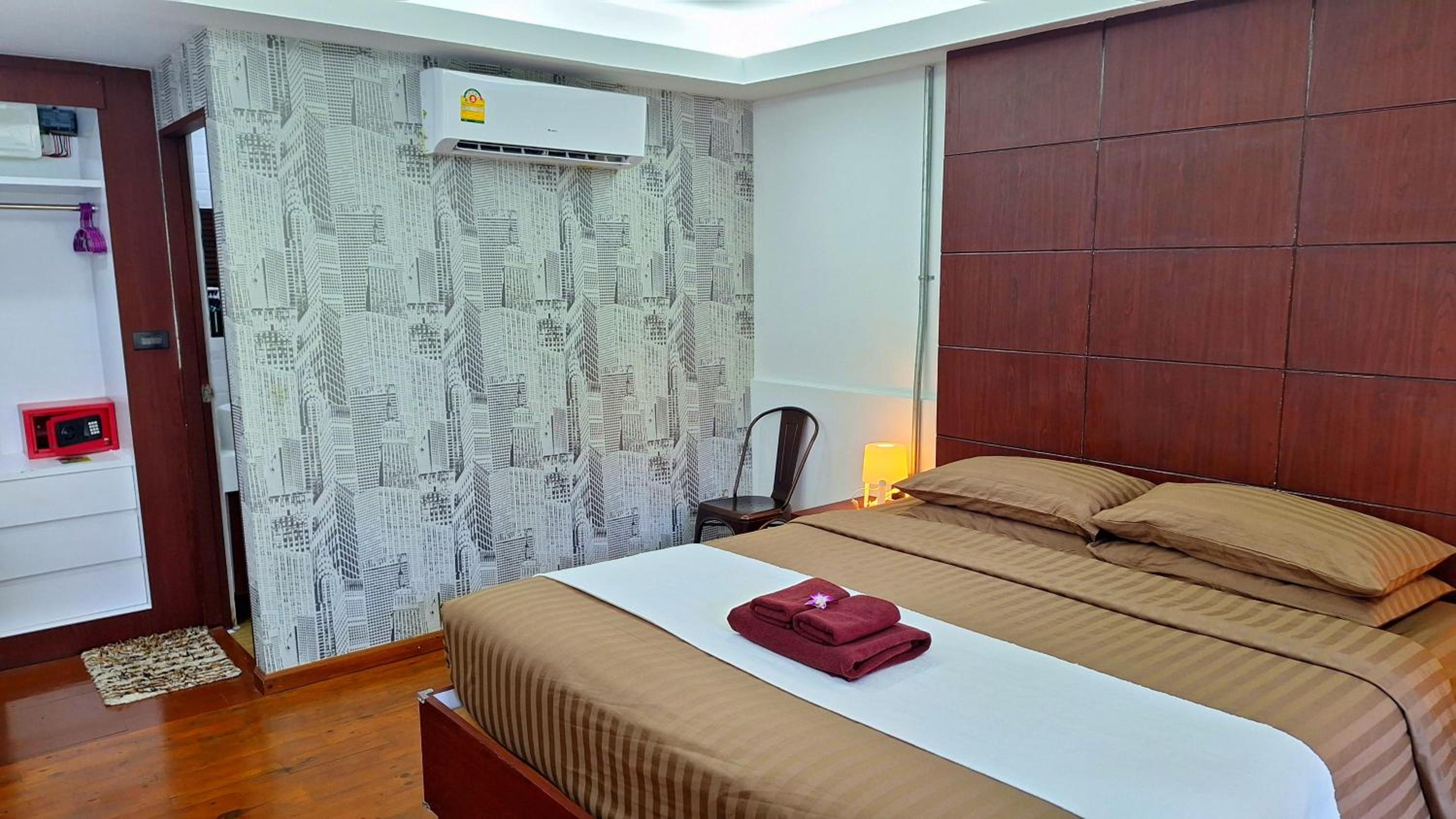Alpha Gay Resort & Spa - Men Only