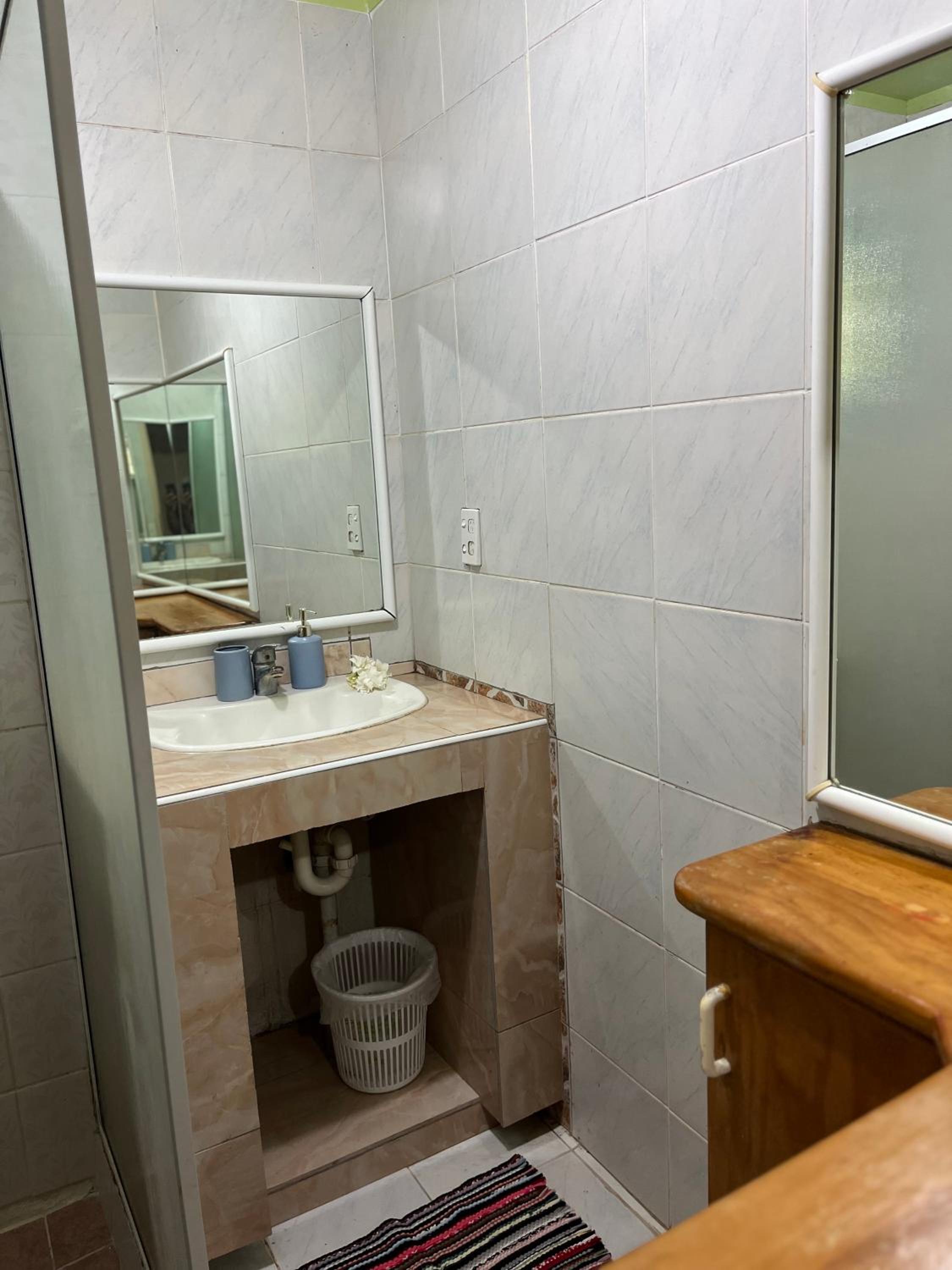 Sharnytas Guesthouse AIR CONDITIONED