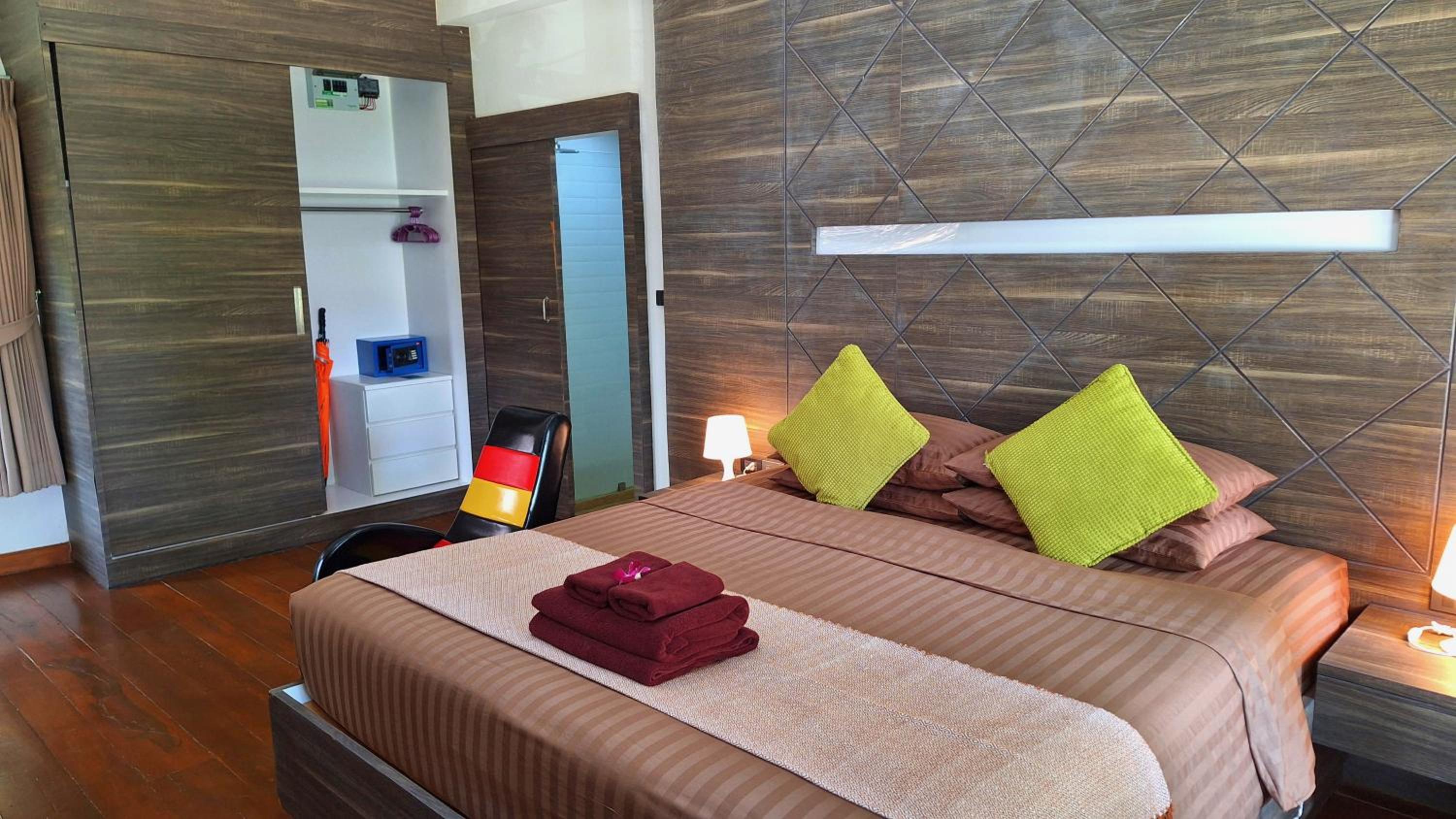 Alpha Gay Resort & Spa - Men Only