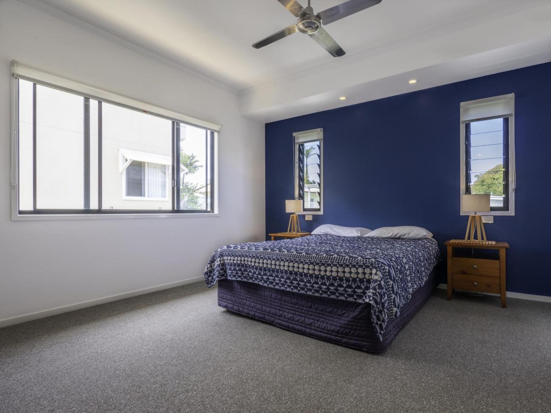 Campbell St 11 Moffat Beach