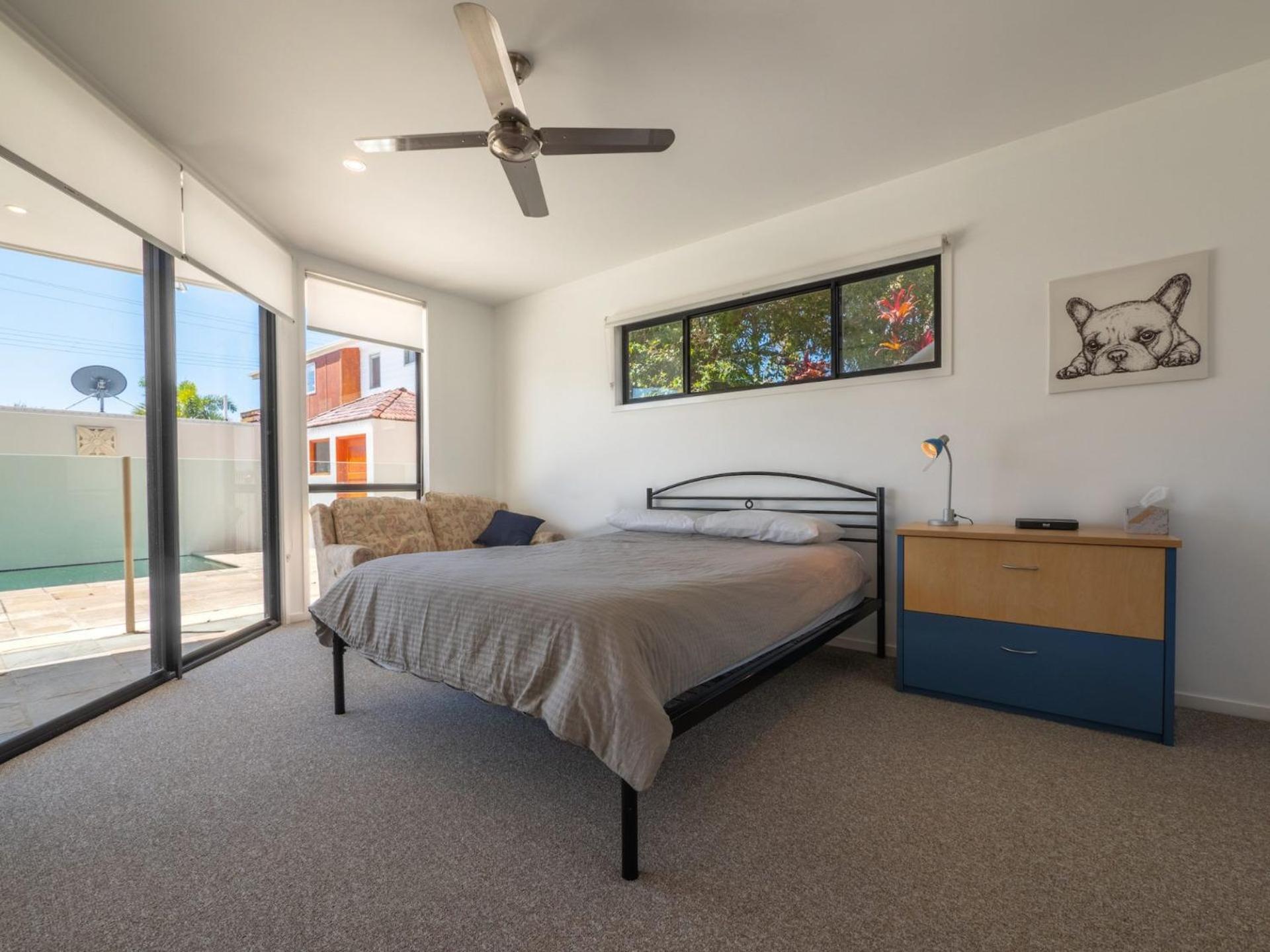Campbell St 11 Moffat Beach