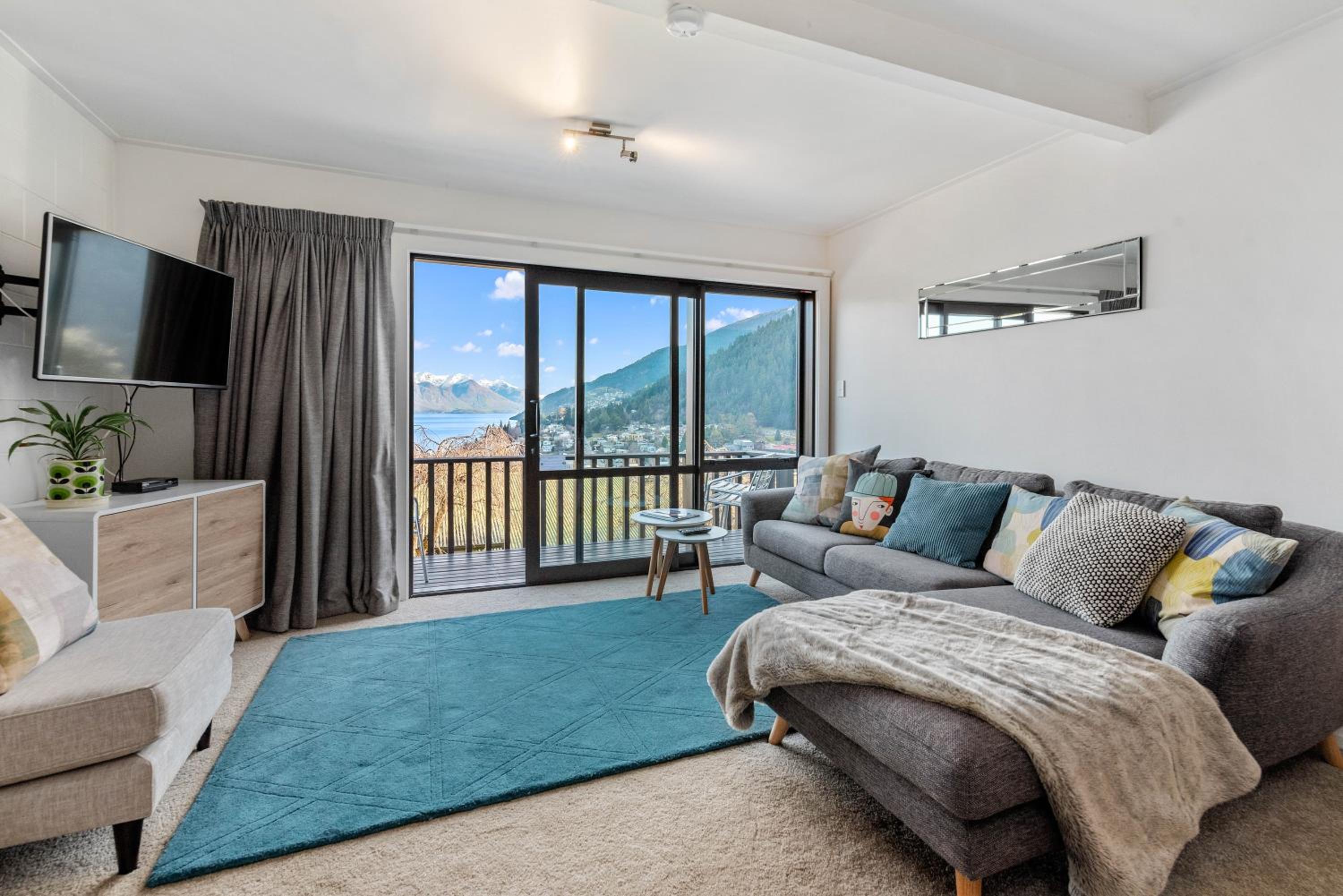 Queenstown Mountain Vista view 5