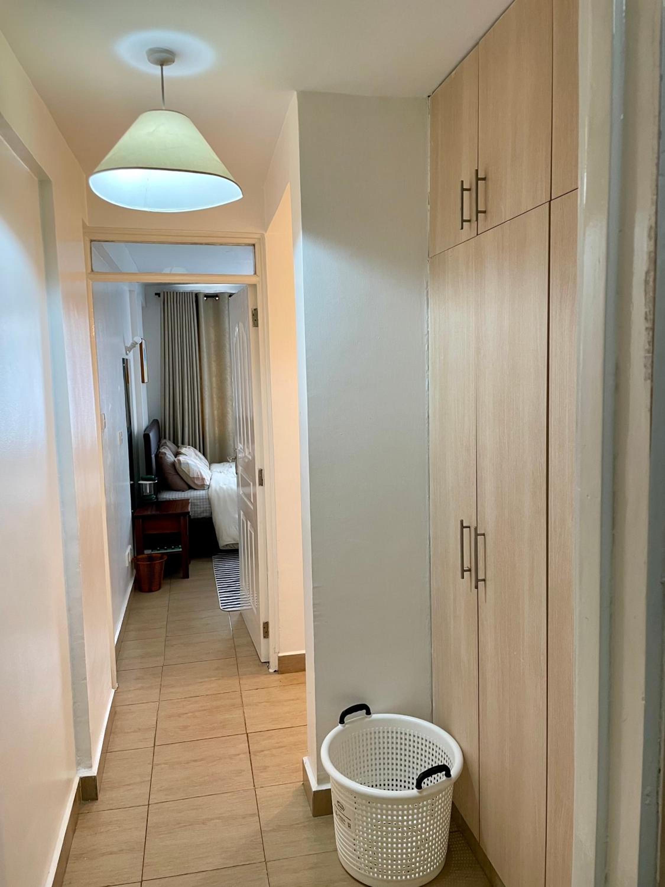 Luxe 1BR, Ngong Road, Nairobi view 5