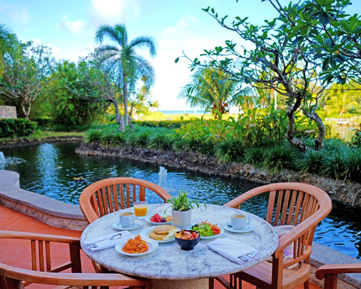 outdoor BBQ area