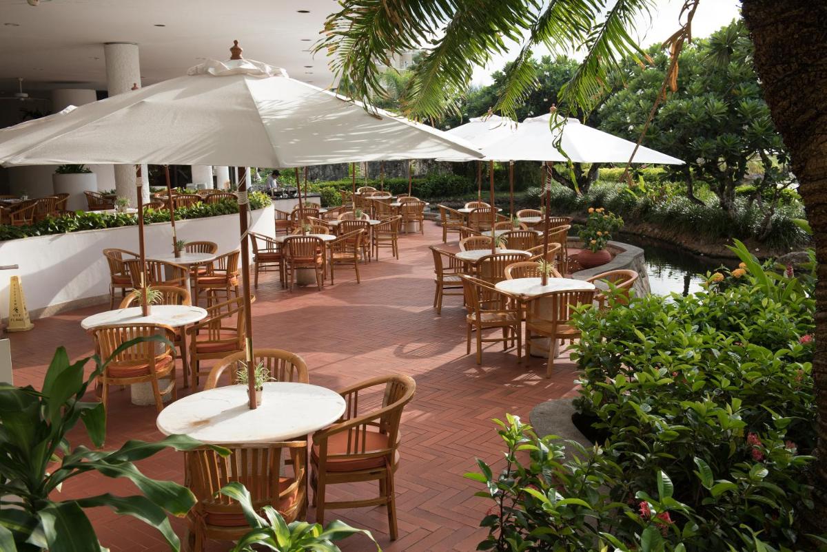outdoor BBQ area