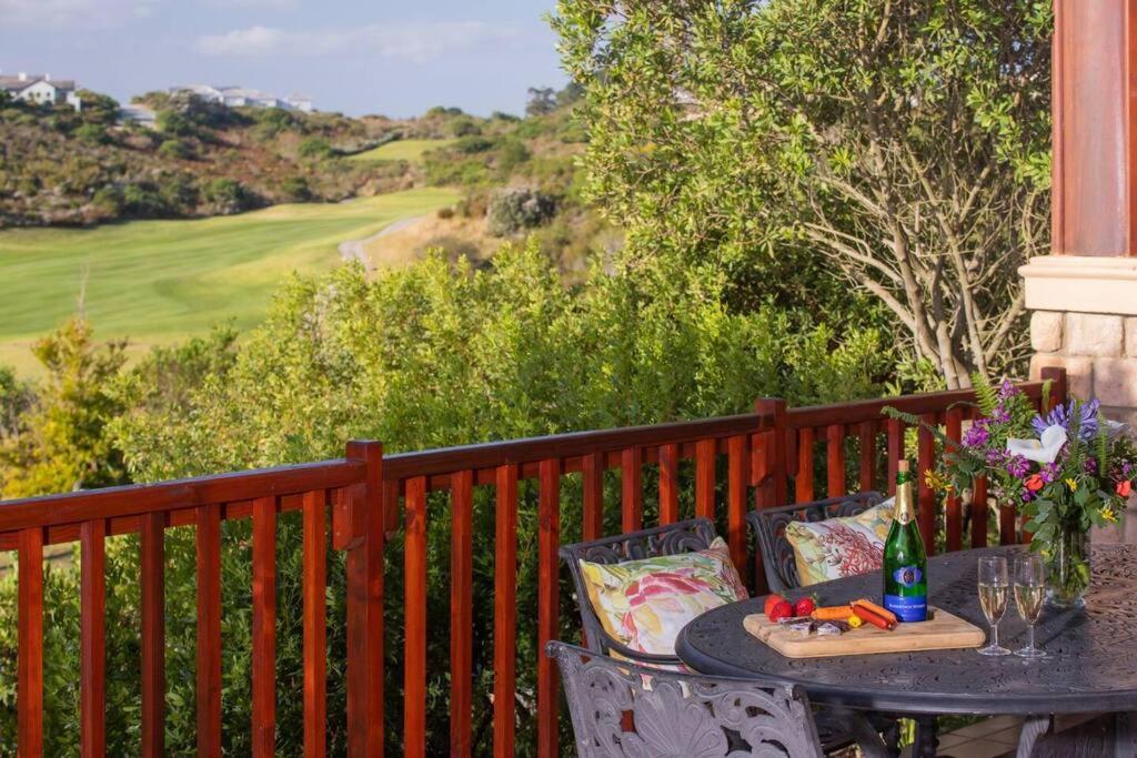 Pezula Villa- large, spacious and affordable!