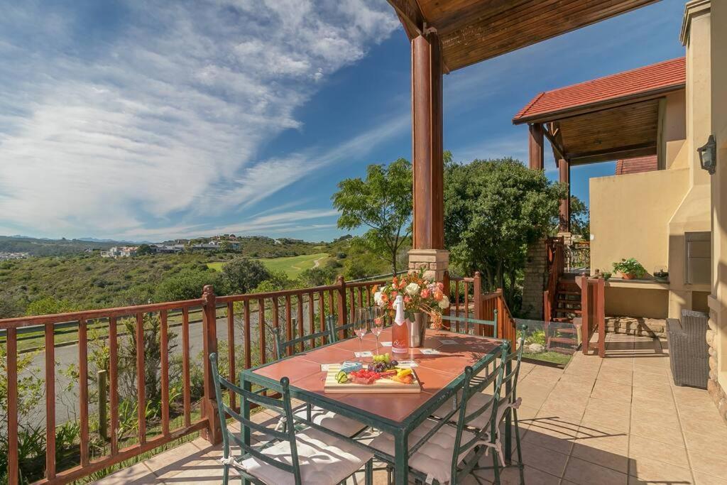 Pezula Villa- large, spacious and affordable!