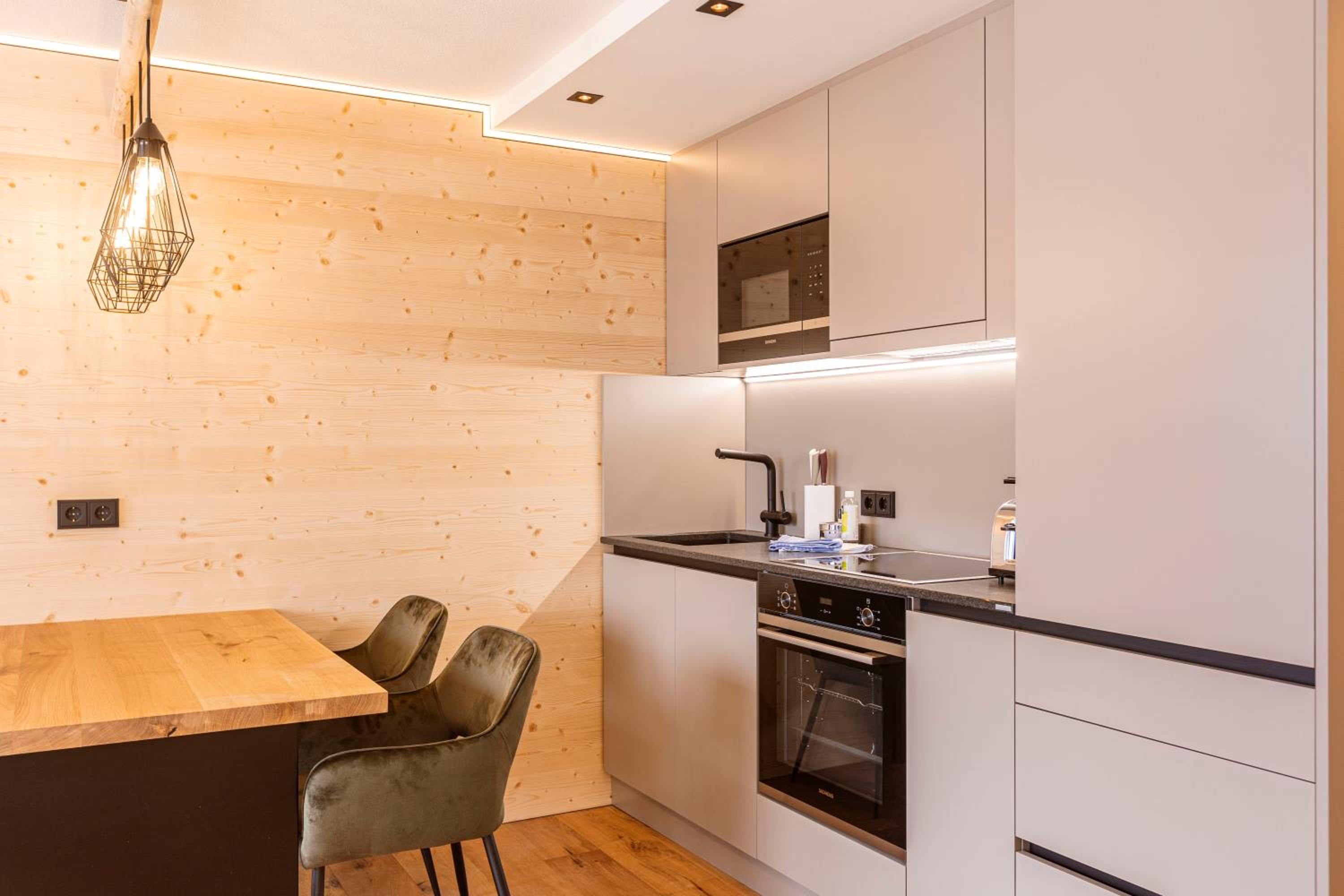 Zugspitz Suites Lermoos by ALPS RESORTS