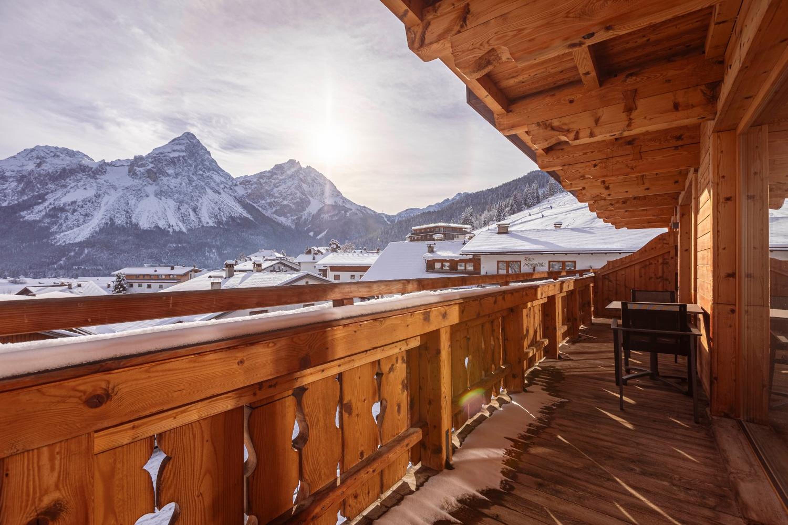 Zugspitz Suites Lermoos by ALPS RESORTS