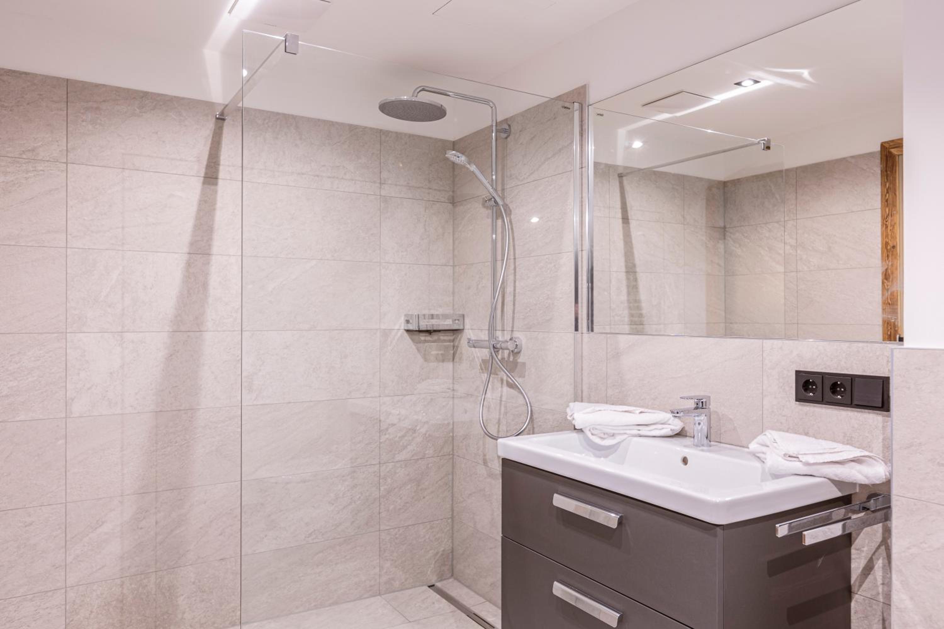 Zugspitz Suites Lermoos by ALPS RESORTS