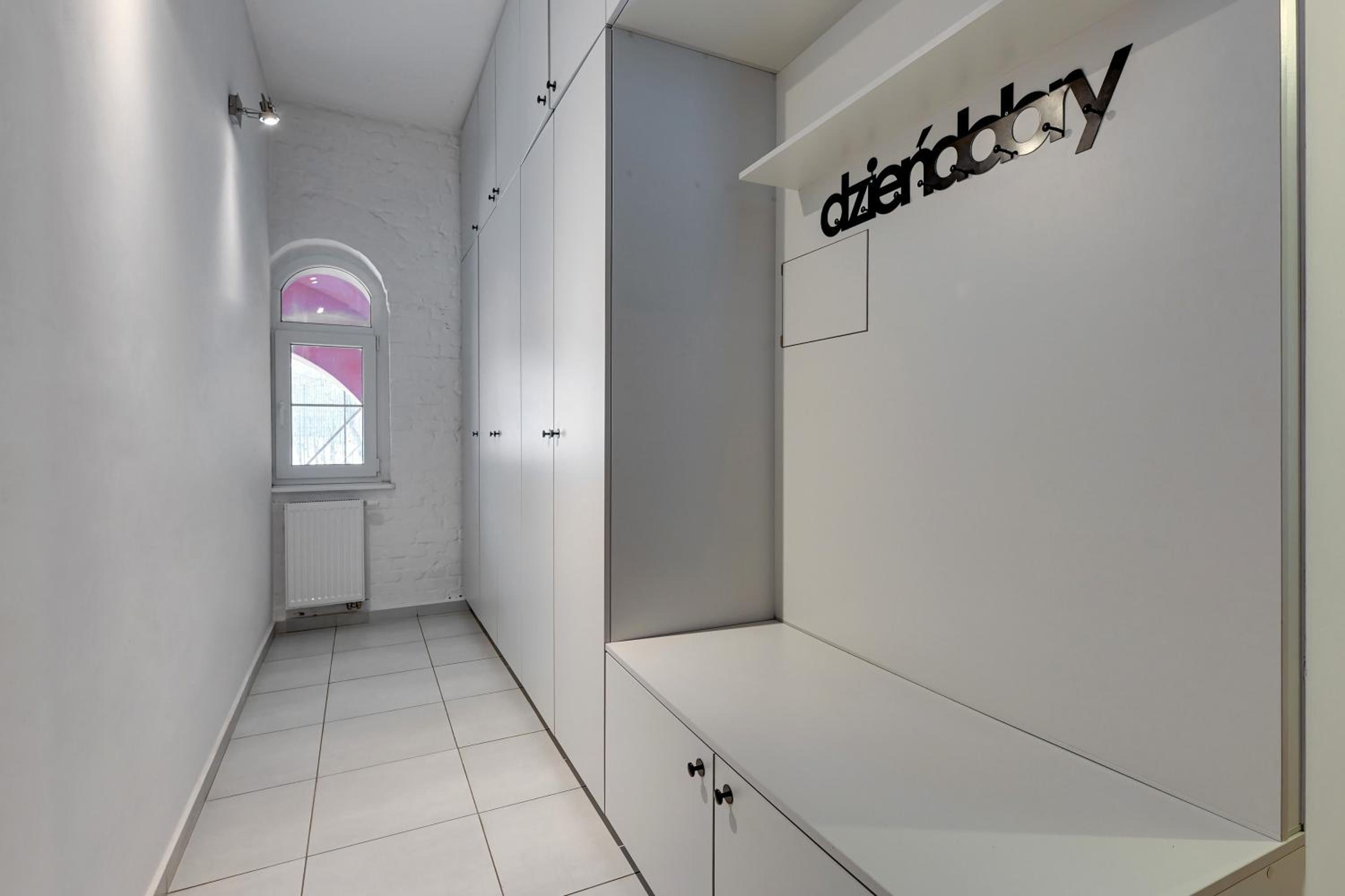 City Center, Art House & Family Stay by Downtown Apartments