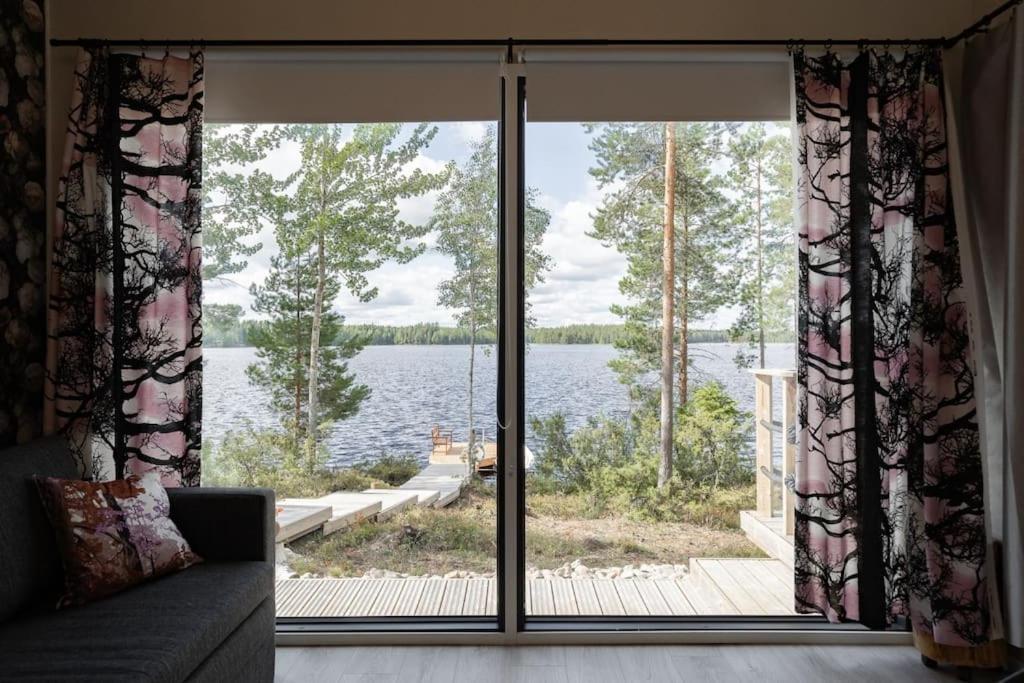 Holiday home with outdoor Jacuzzi and Sauna