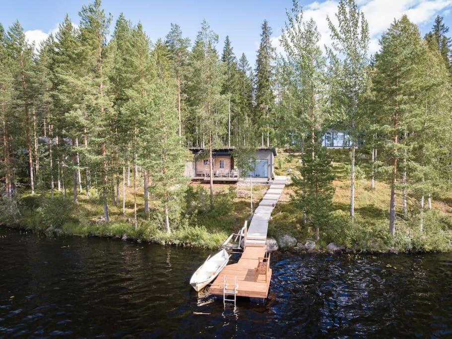 Holiday home with outdoor Jacuzzi and Sauna