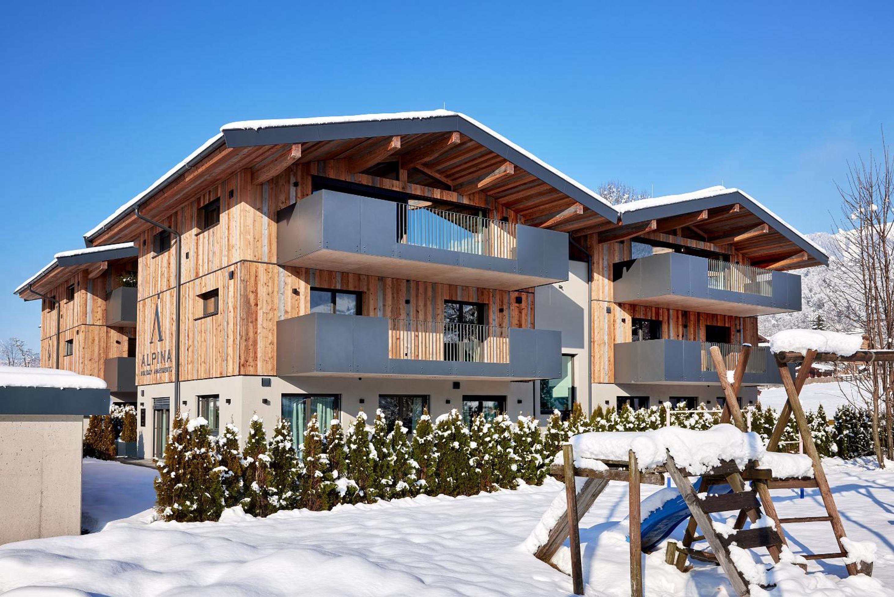 Alpin Residenzen Eichenheim Aurach bei Kitzbühel by Alpina-Holiday