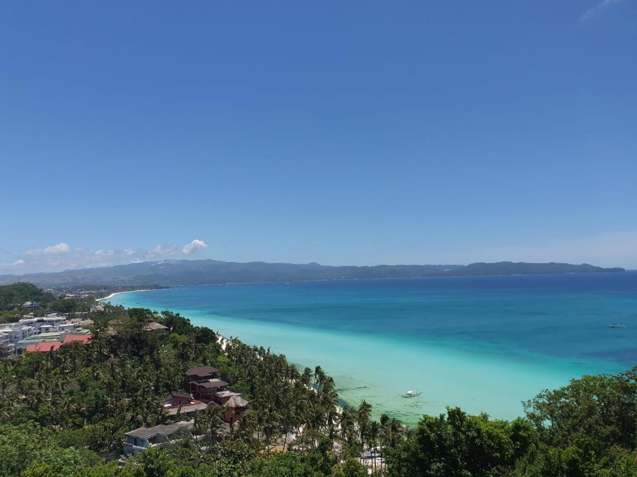 Amor Penthouse/Honeymoon Suite with Jacuzzi - Best View in the Island. Hidden Paradise! view 4