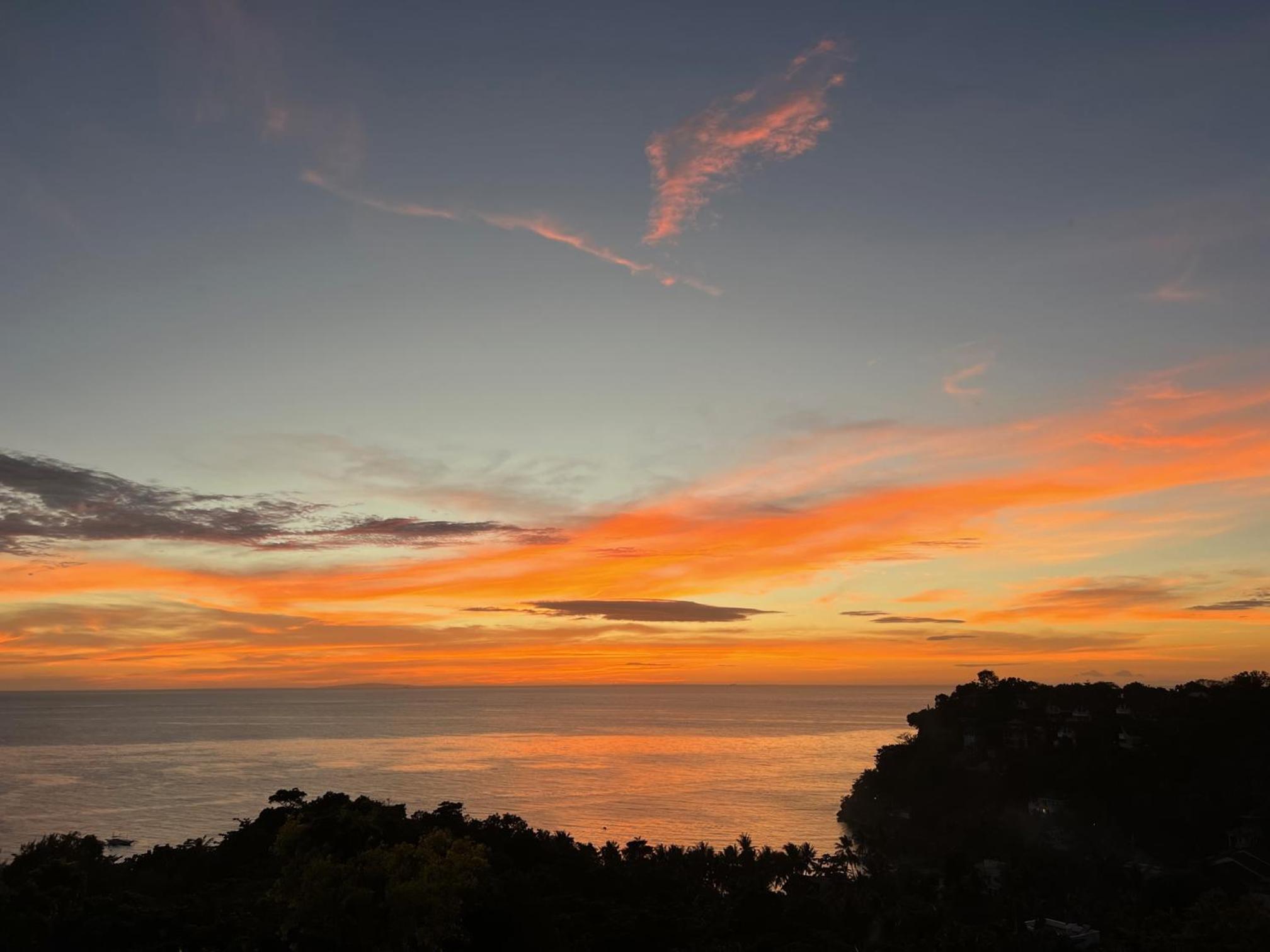 Amor Penthouse/Honeymoon Suite with Jacuzzi - Best View in the Island. Hidden Paradise! view 5
