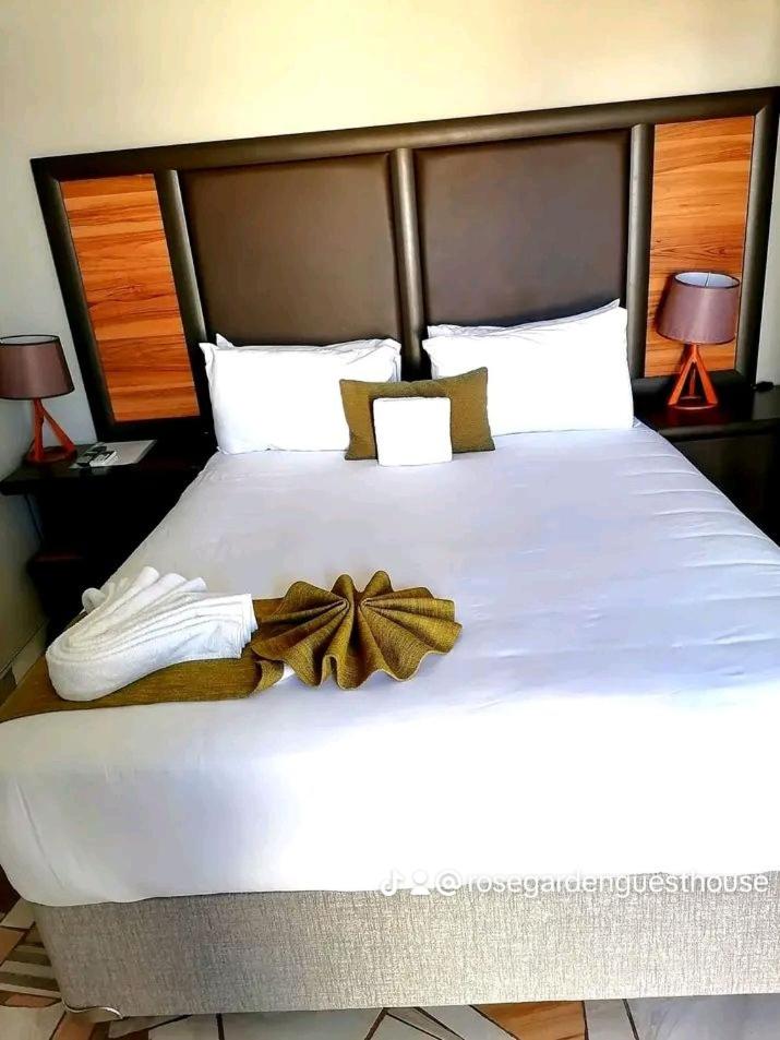 Tlokweng Rose Garden Guesthouse