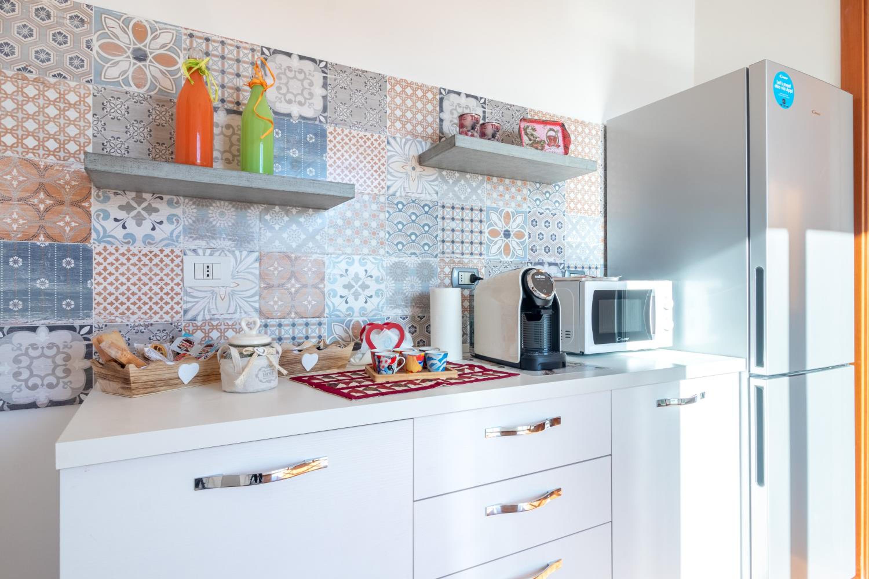 Sole e Girasoli en Molfetta — kitchen
