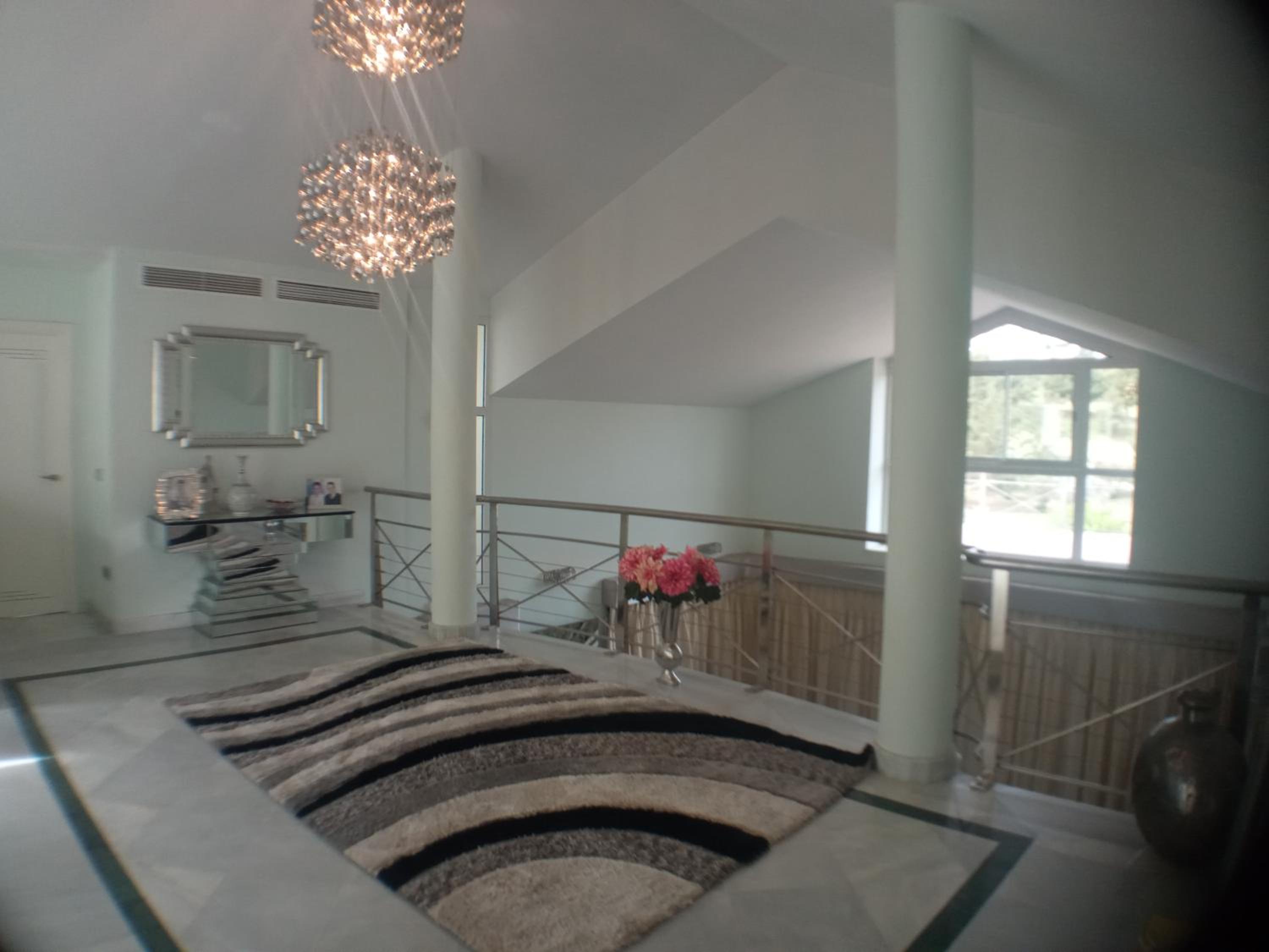 Villa Crystal