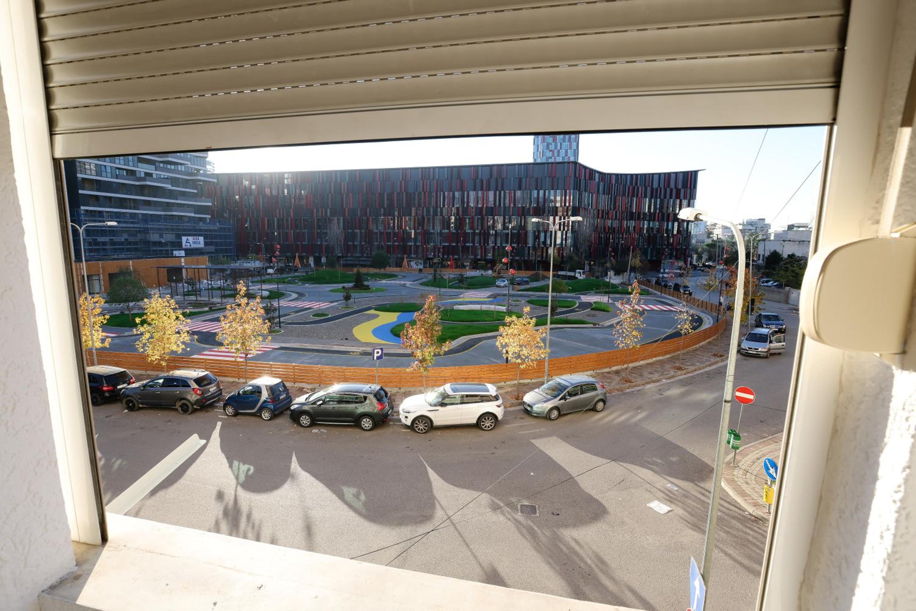 Cozy Flat Near the Air Albania Stadium