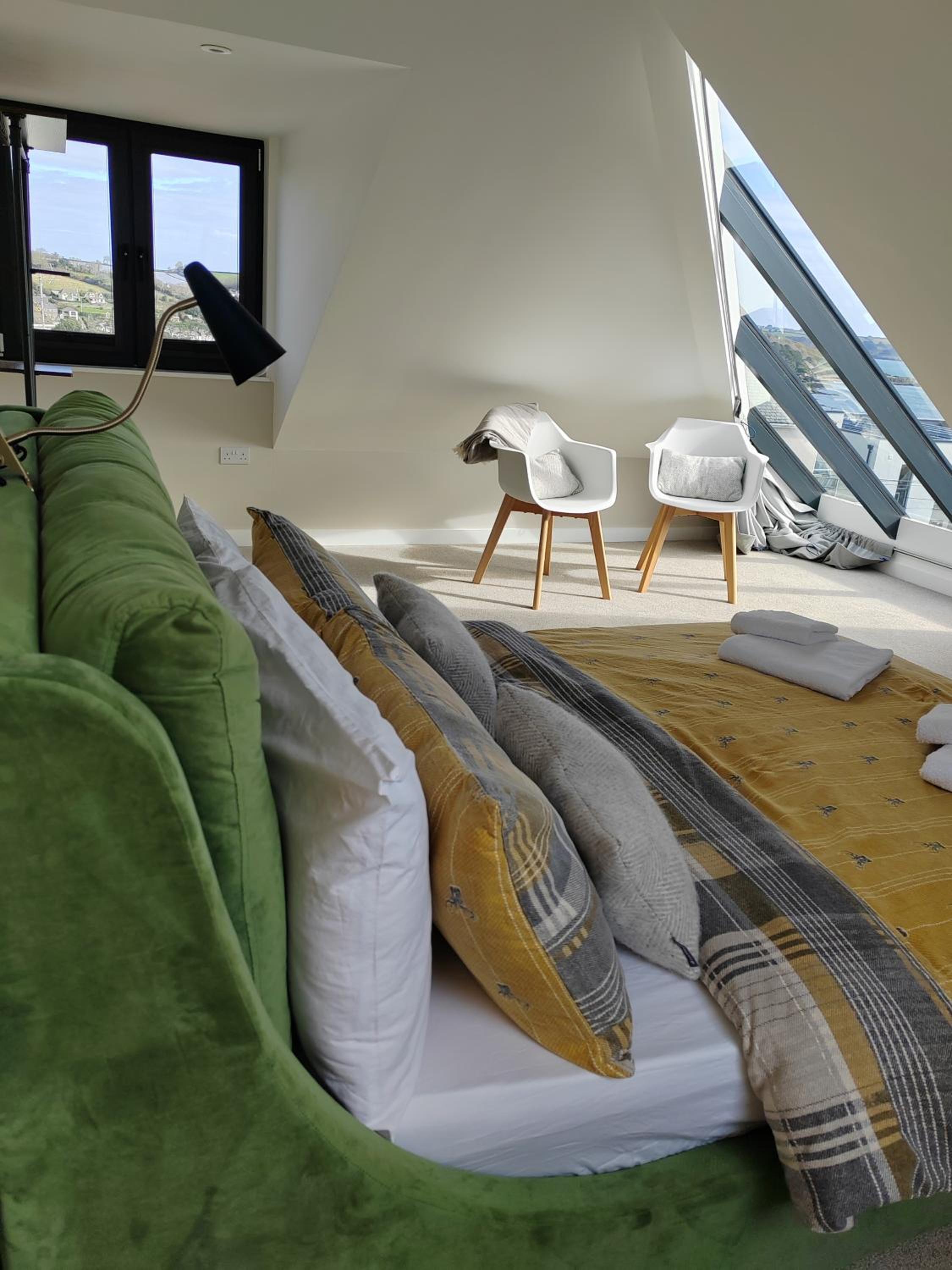 Modern open plan house, sea views and hot tub view 5