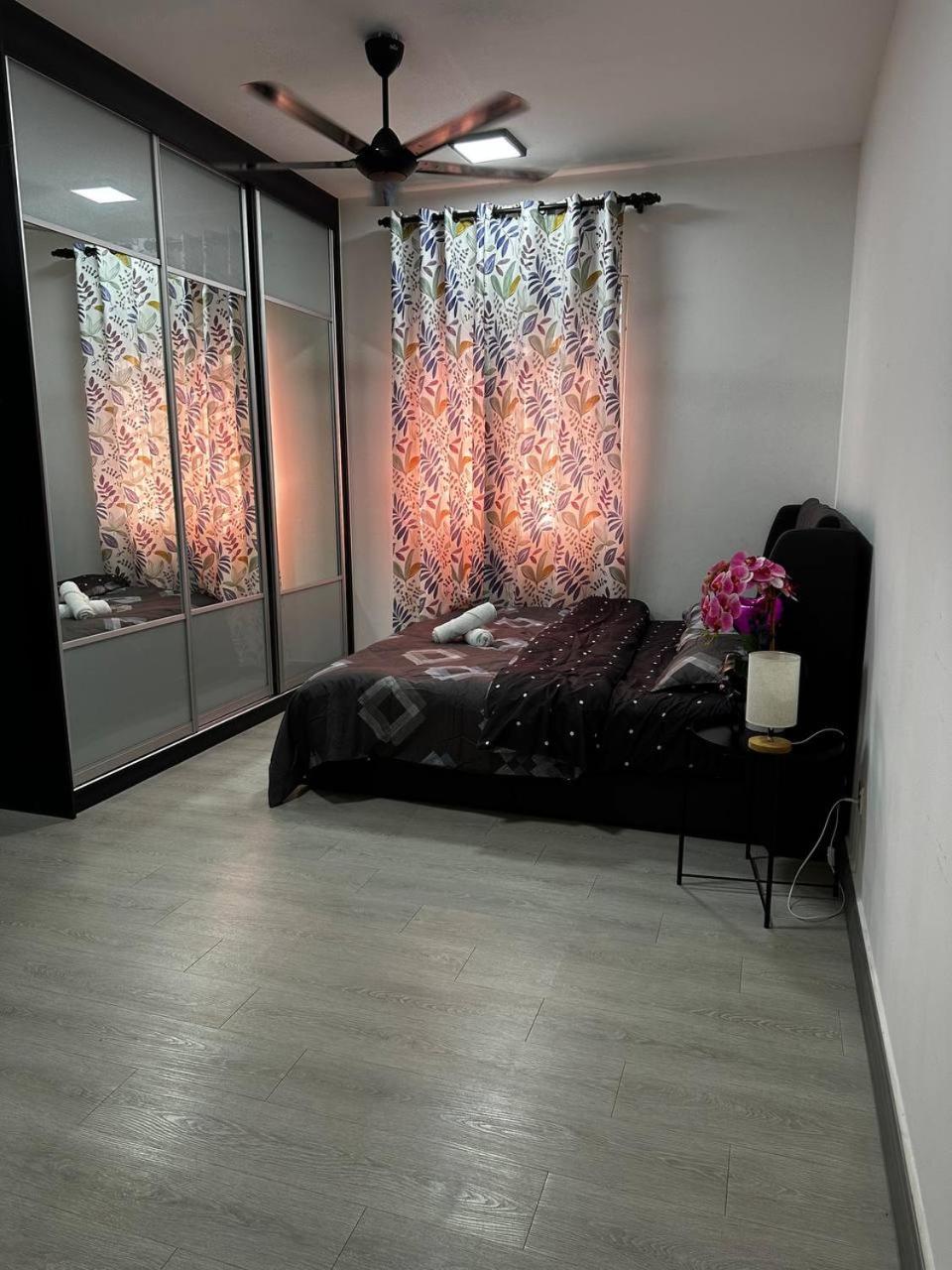 HOMESTAY SENTUL KUALA LUMPUR VIEW KLCC