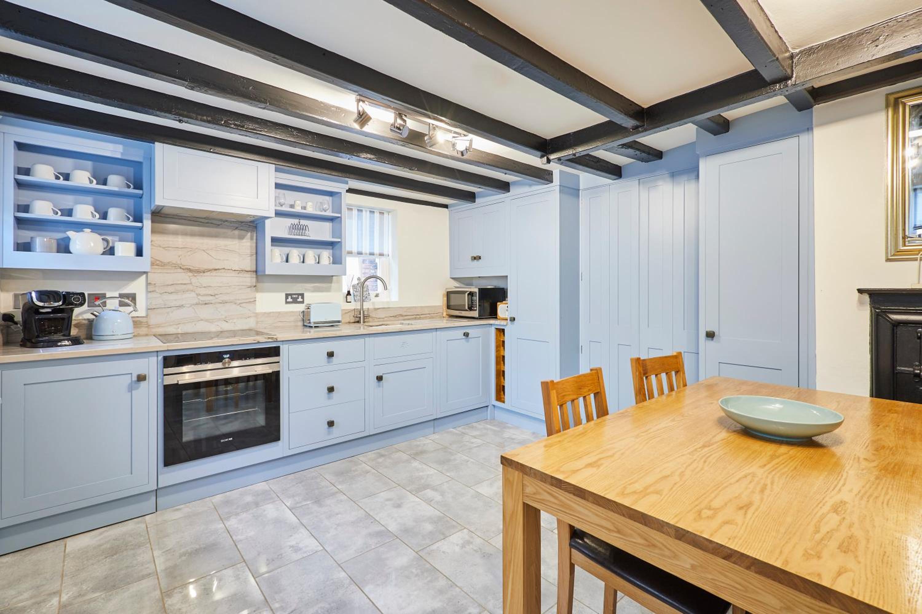 Host & Stay - Spring Bank Cottage view 4
