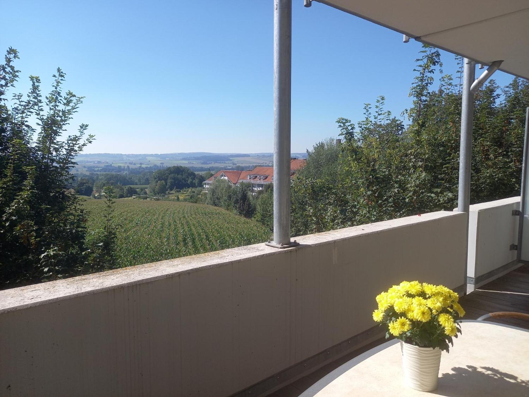 Wellness Ferienwohnung mit Bademantelgang zur Therme view 5