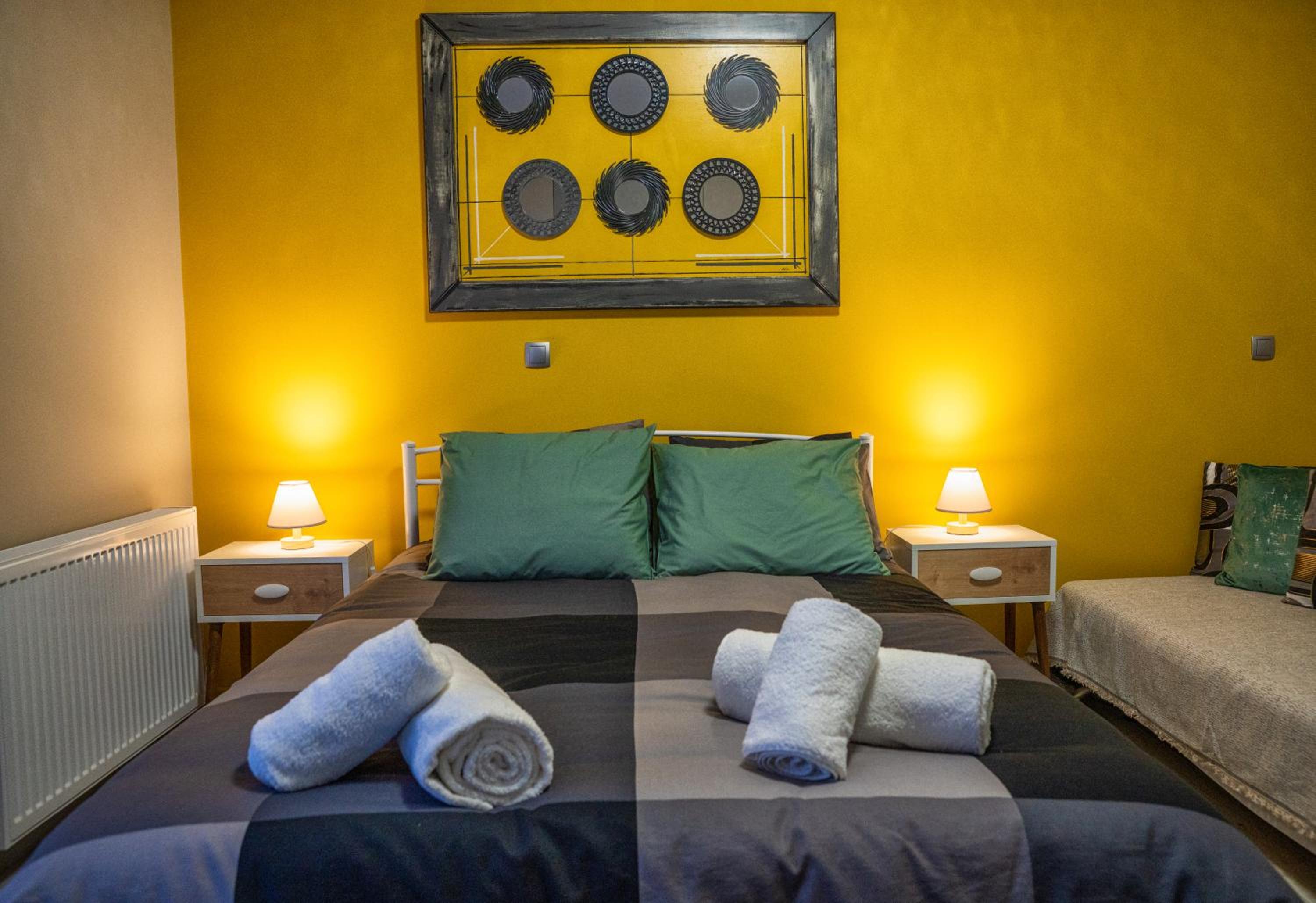 Roumvini's Apartment