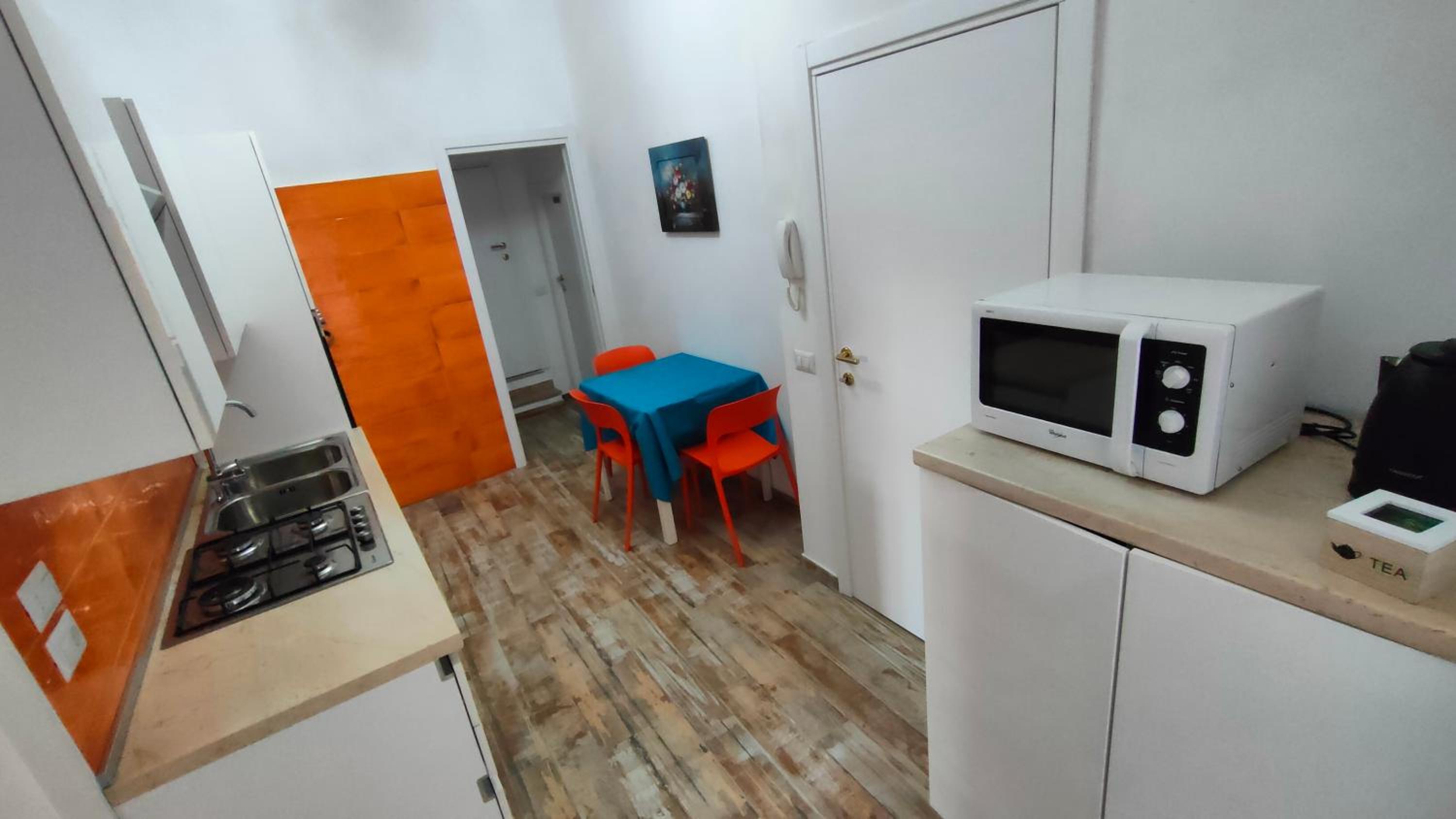 Photo 6