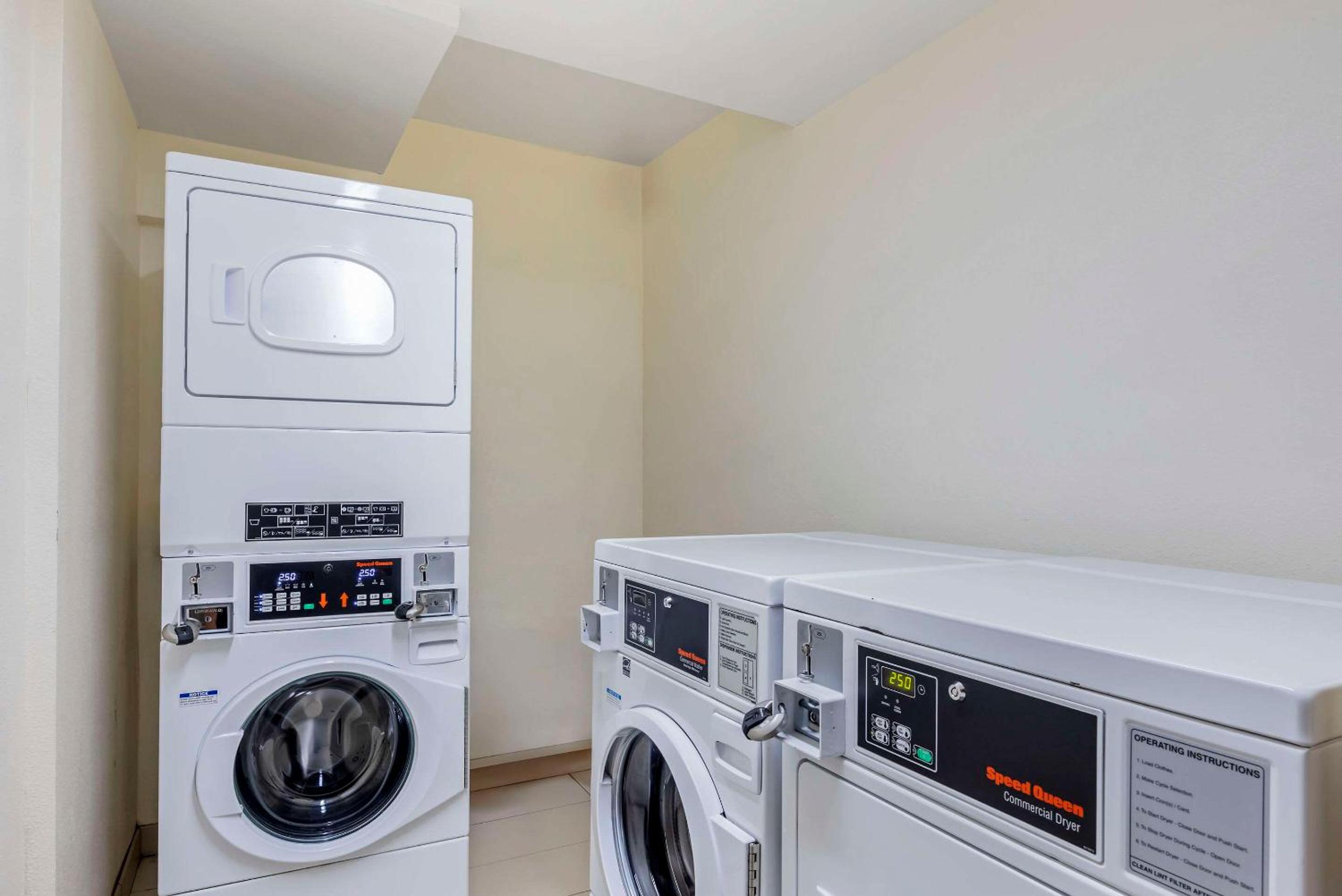 Miscellaneous Market Vacations - Comfort Inn  Suites Rocklin - Roseville - Property Image 5