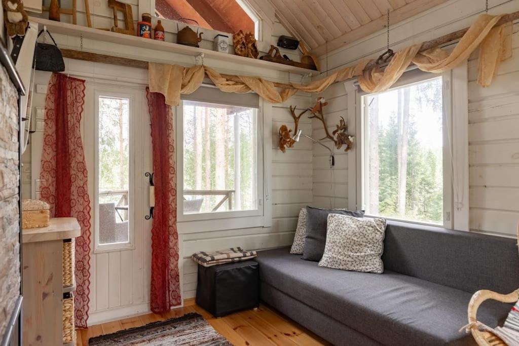 Traditional cottage with hot tub