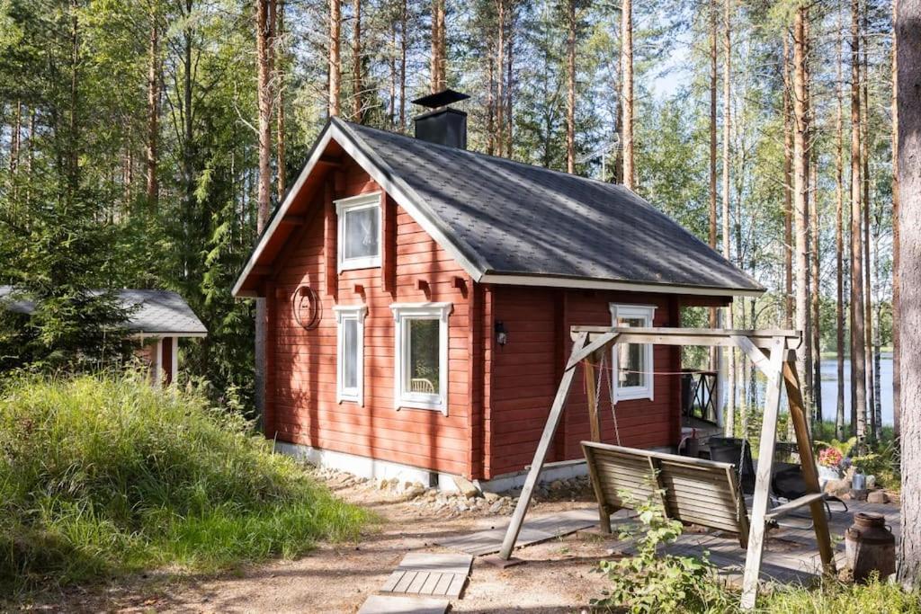 Traditional cottage with hot tub