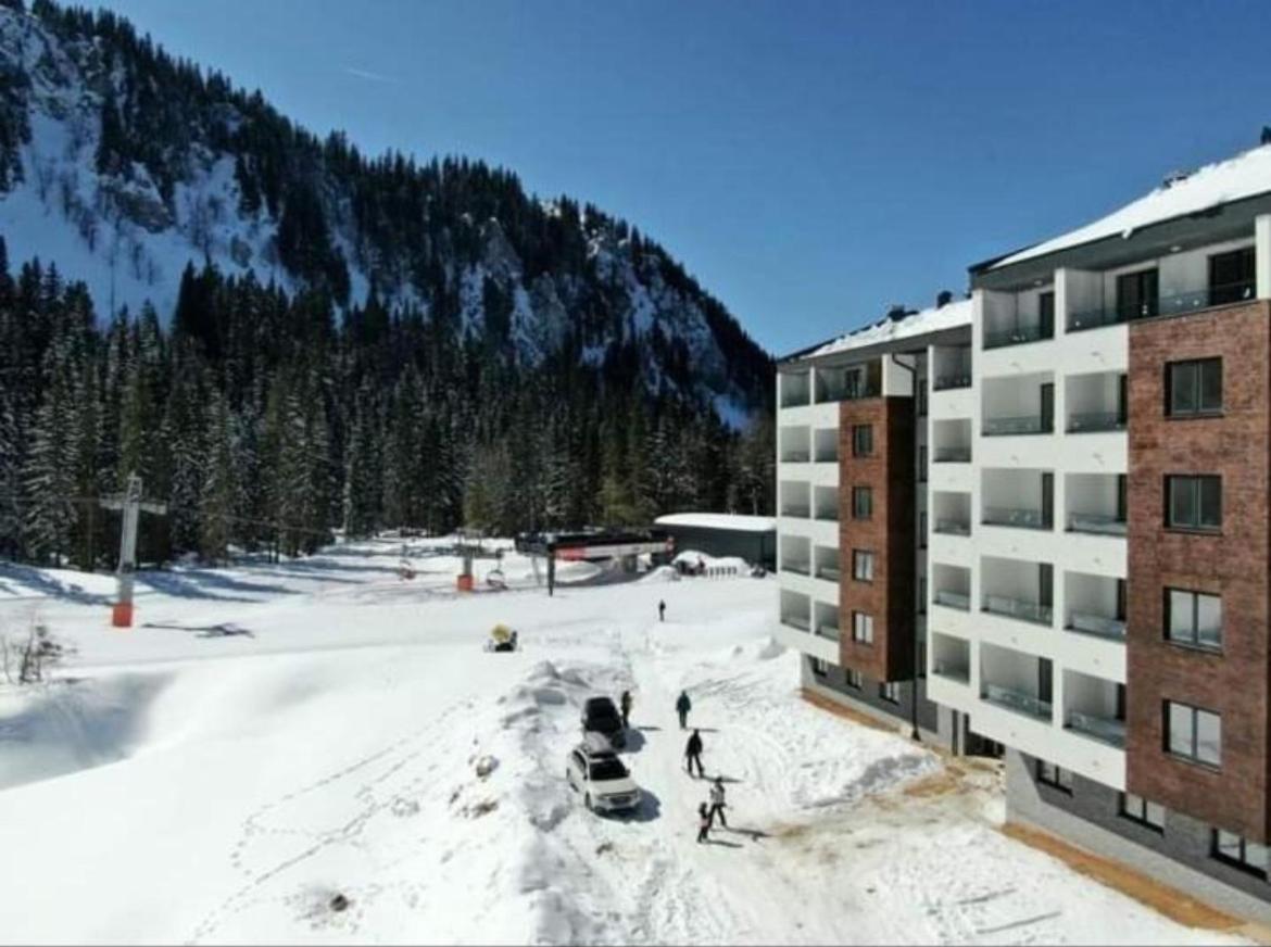 Winter Fairytale, ski in-ski out posebna ponuda!