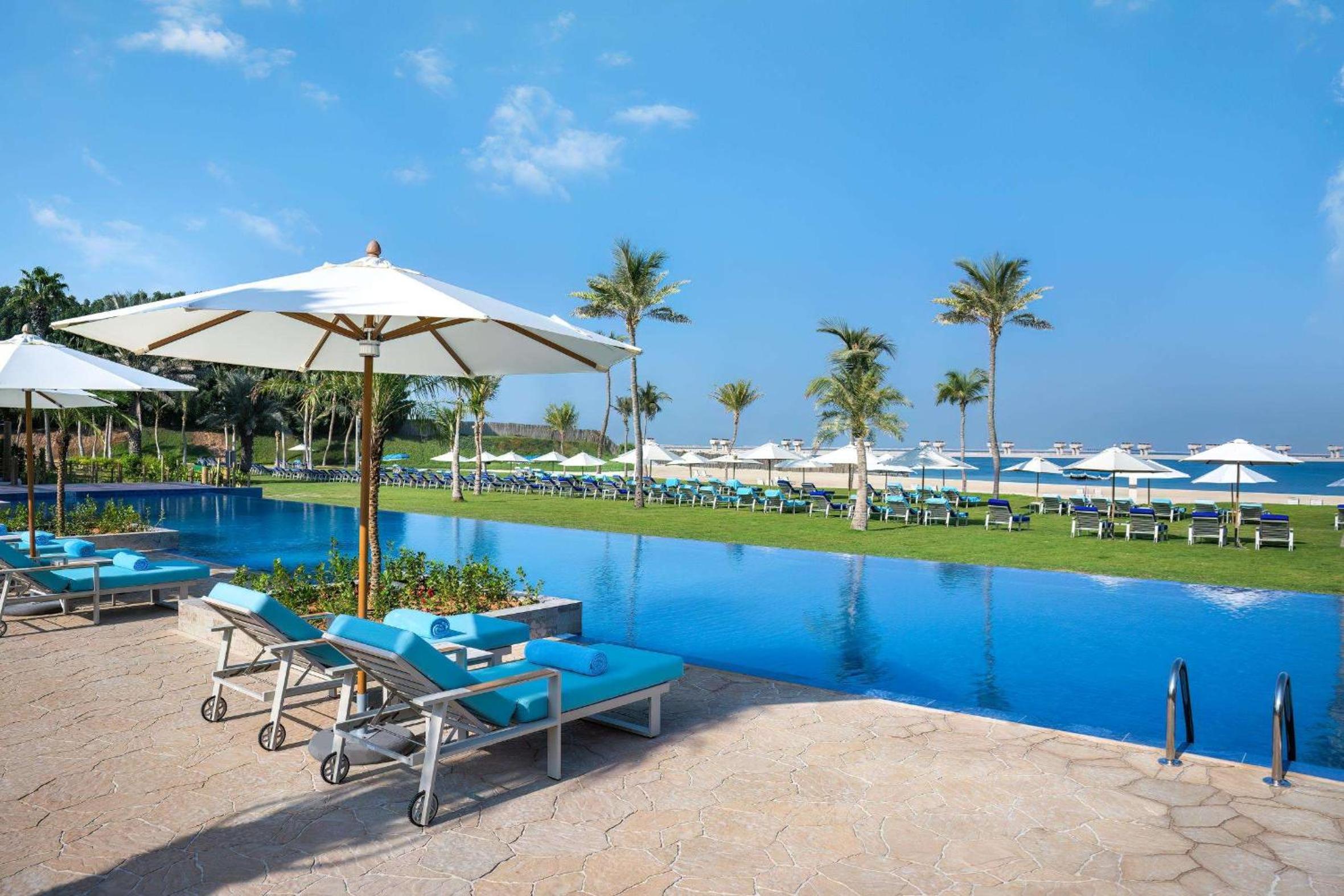 JA Palm Tree Court, Dubai