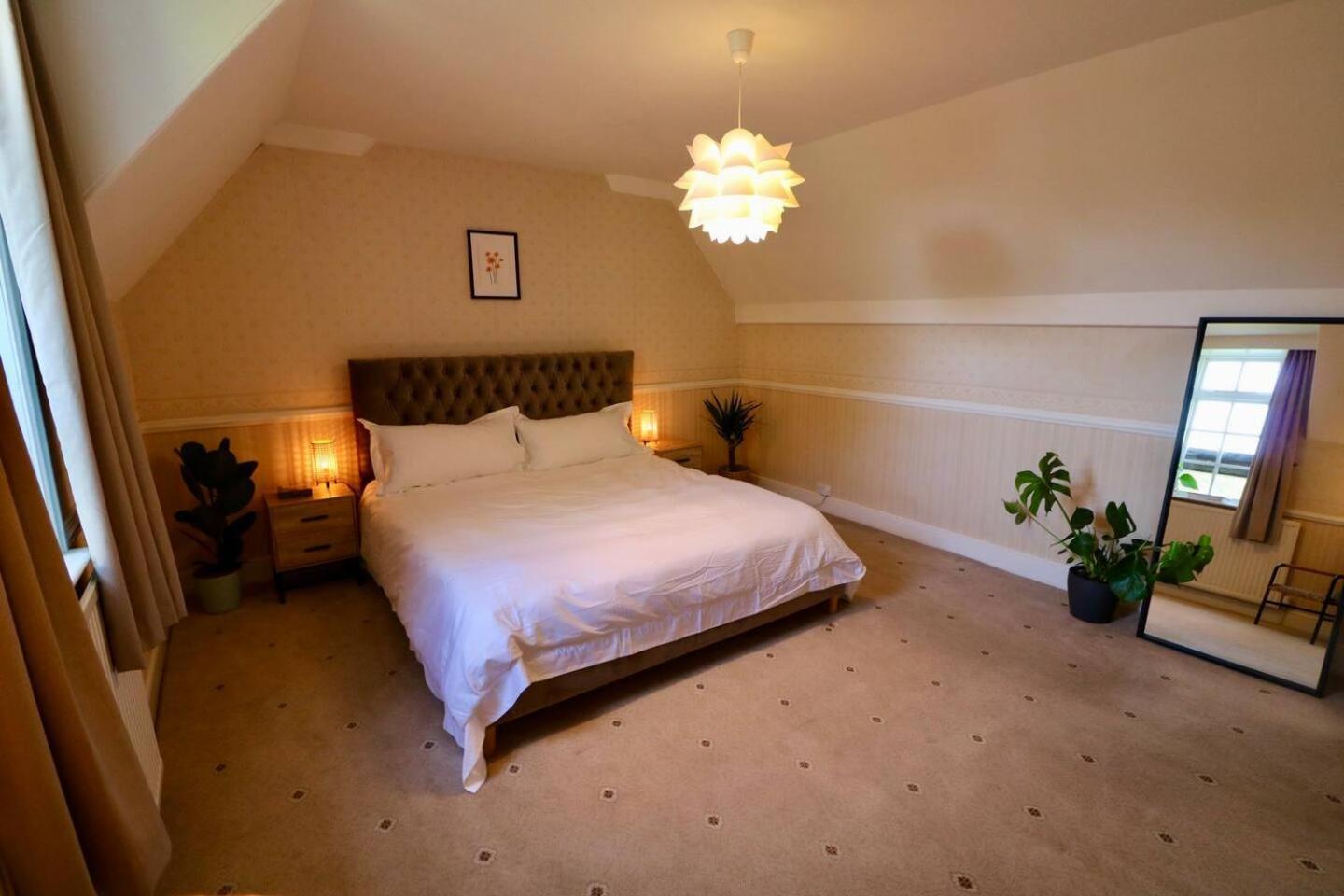 Mossley Hill Retreat