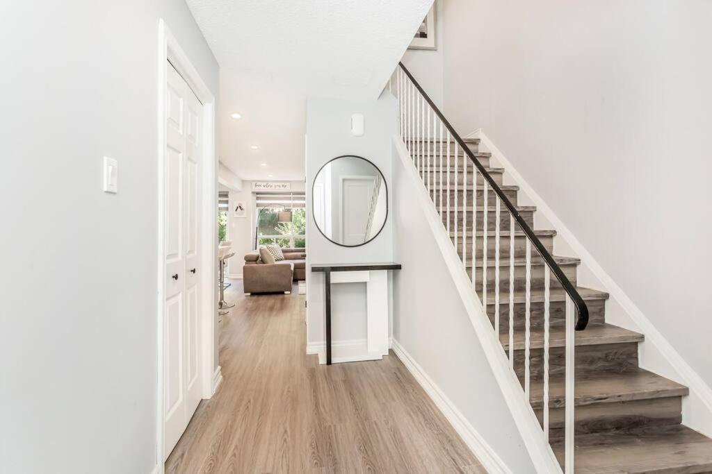 Upscale 3BR/2.5BATH House +Games room and Yard!
