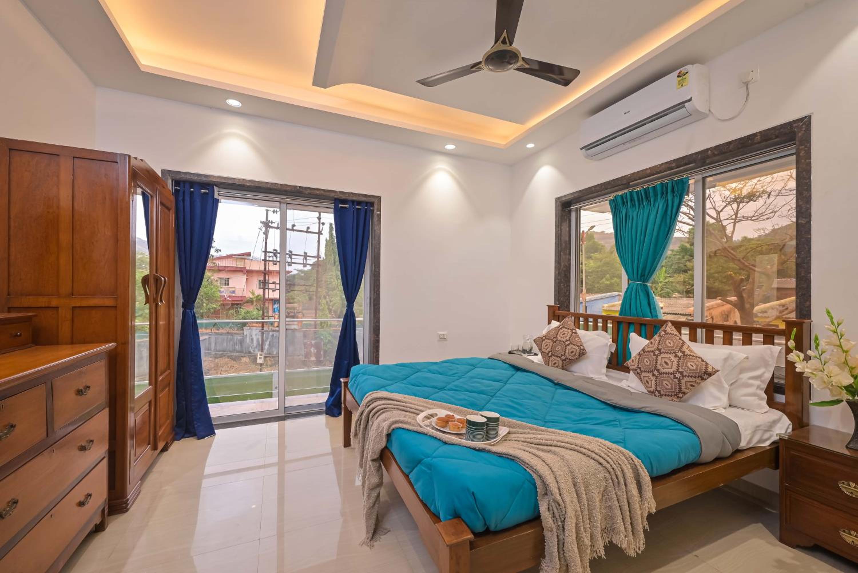 Azure Retreat Villa By Tropicana Stays