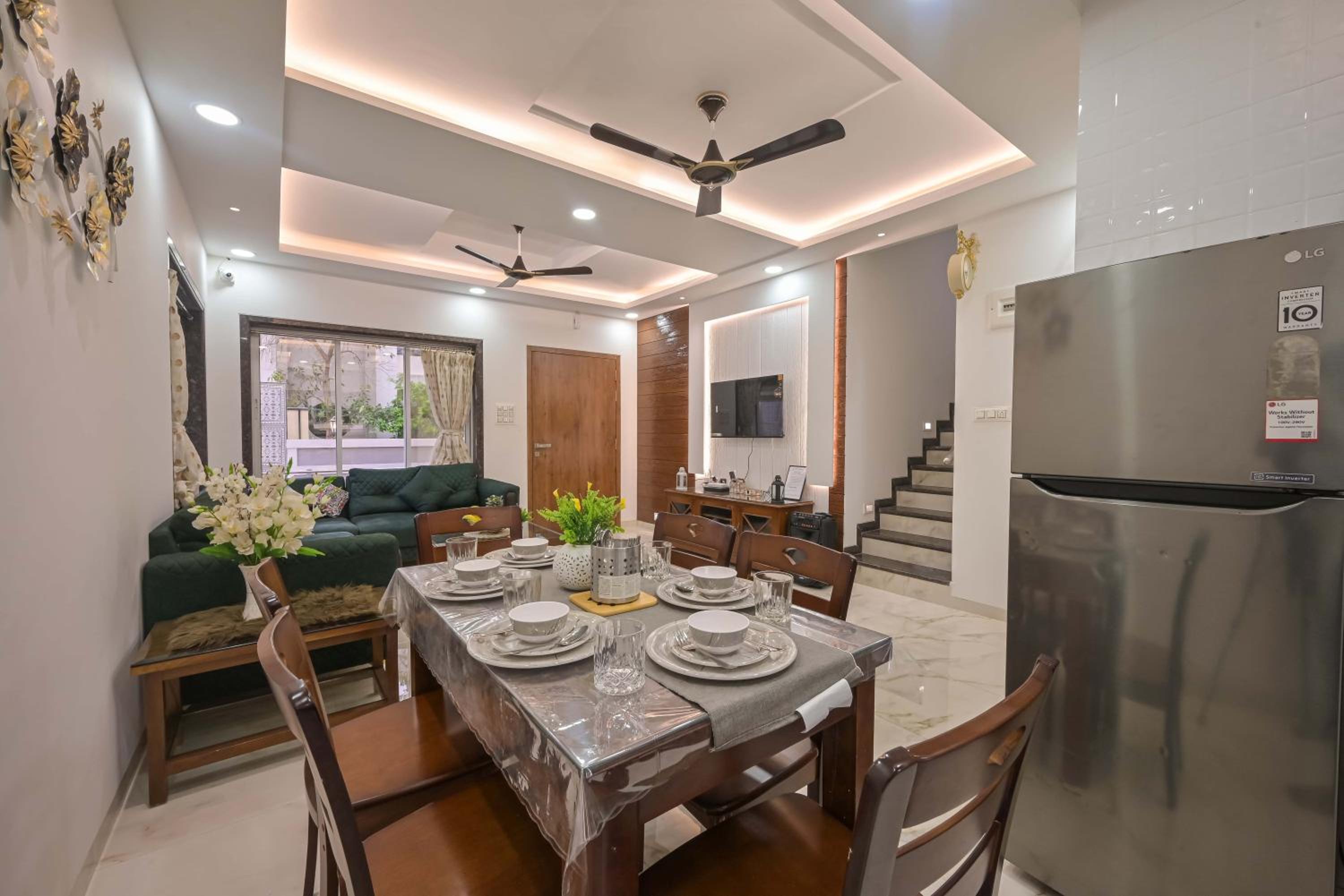 Azure Retreat Villa By Tropicana Stays
