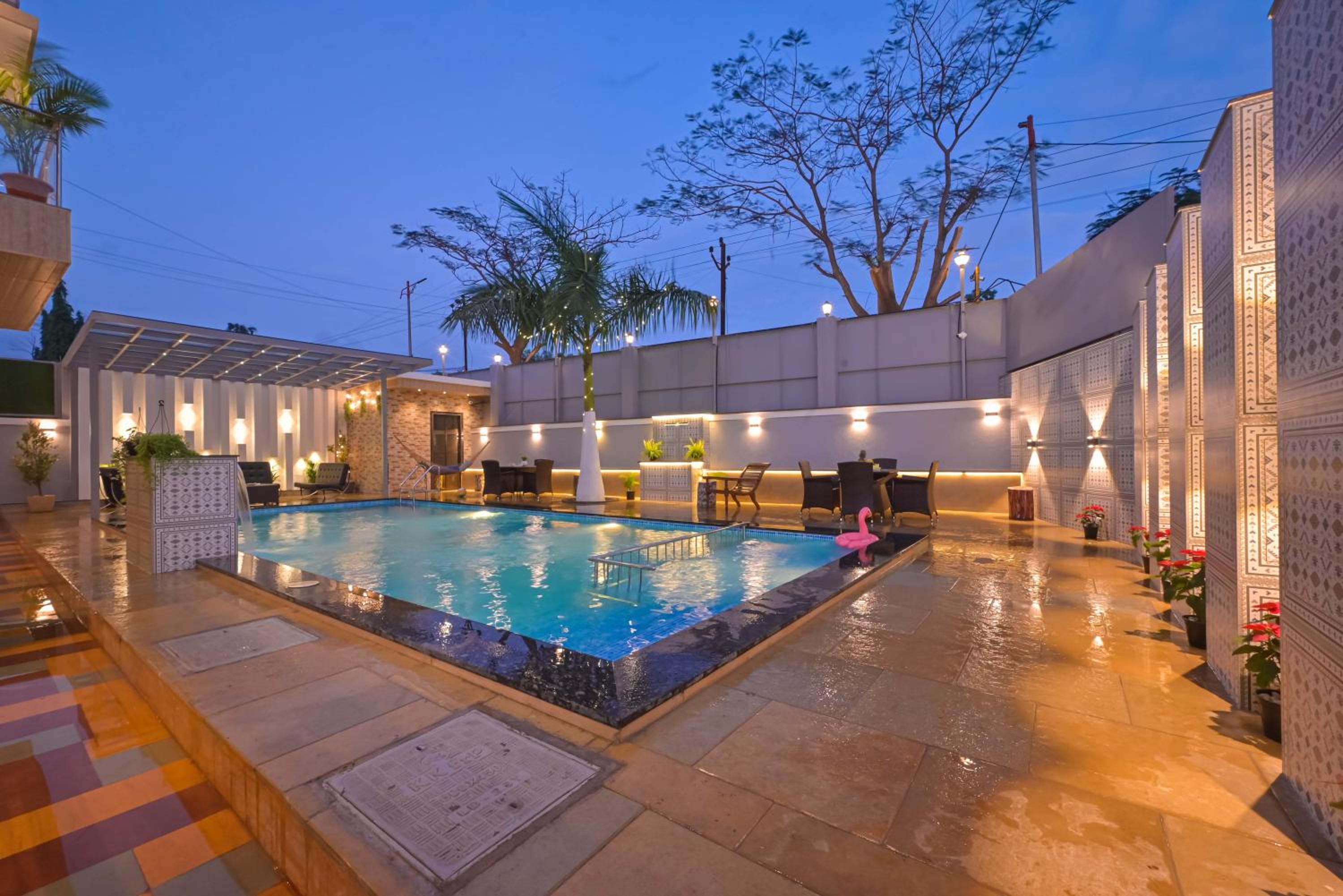 Azure Retreat Villa By Tropicana Stays
