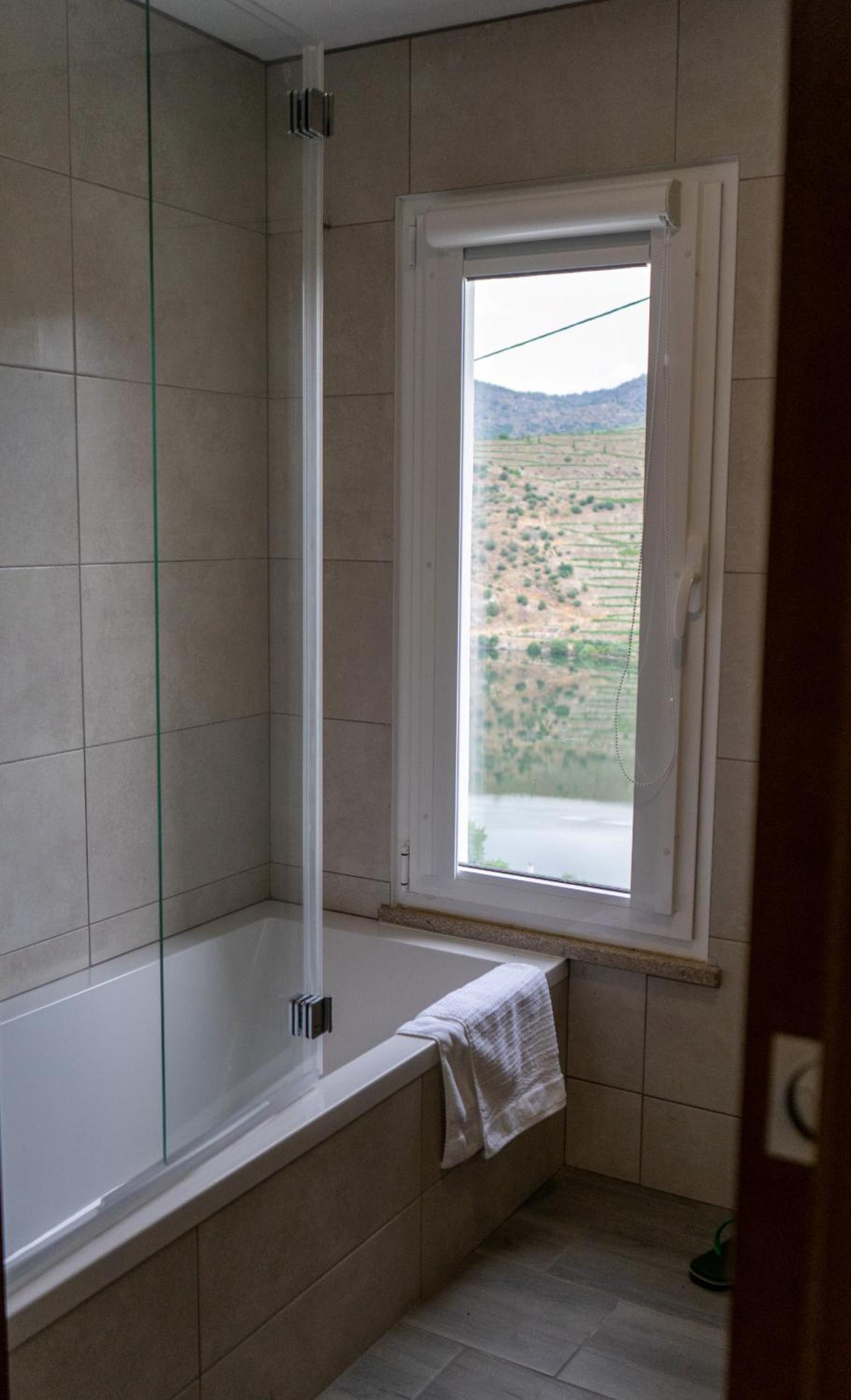 RENT4REST DOURO RIVER VIEW FAMILY RETREAT 3BD Apartment