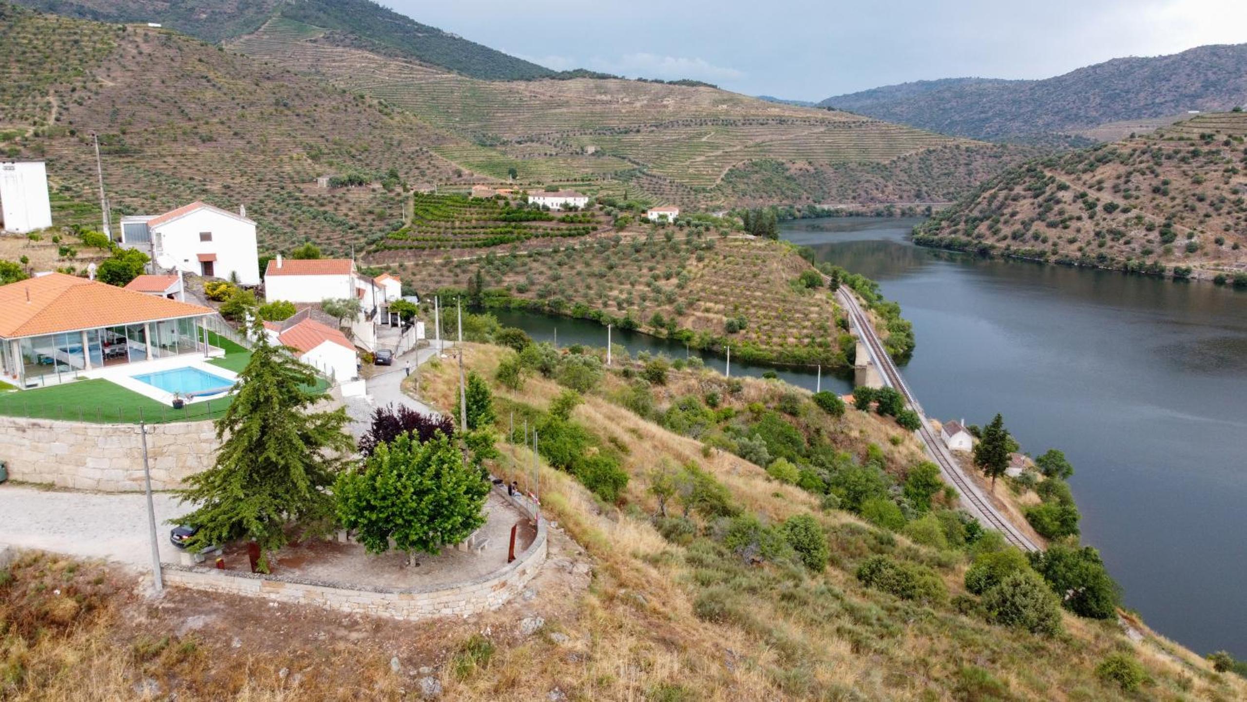 RENT4REST DOURO RIVER VIEW FAMILY RETREAT 3BD Apartment