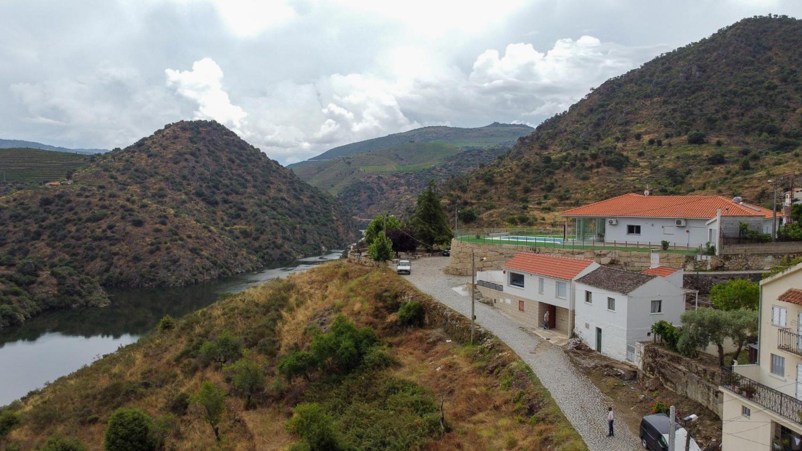 RENT4REST DOURO RIVER VIEW FAMILY RETREAT 3BD Apartment