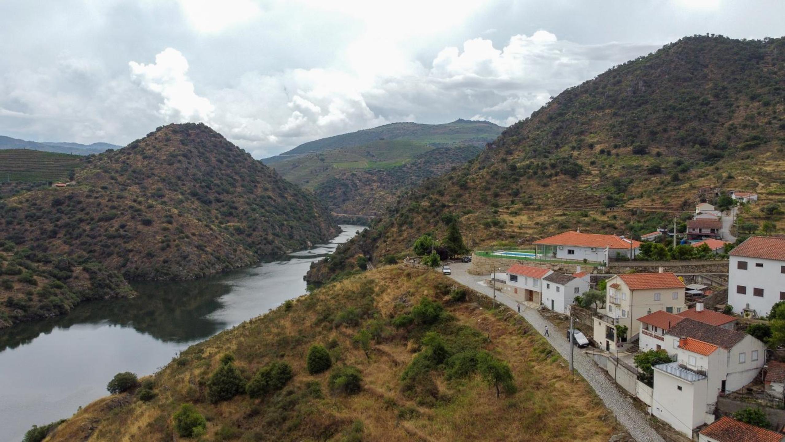 RENT4REST DOURO RIVER VIEW FAMILY RETREAT 3BD Apartment
