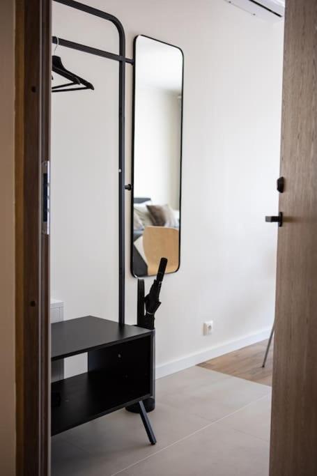 Järvevaatega studio apartment