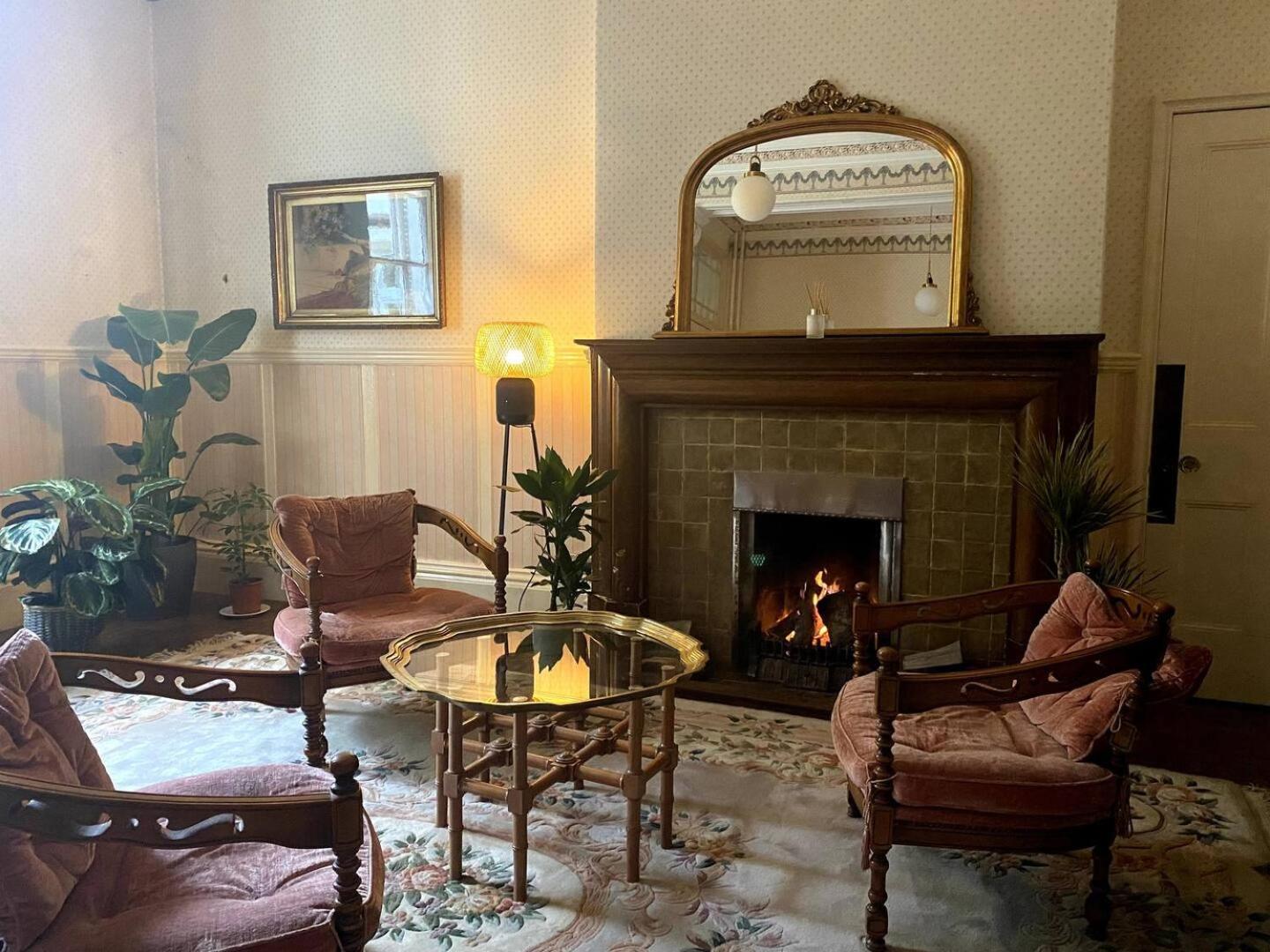 Mossley Hill Retreat