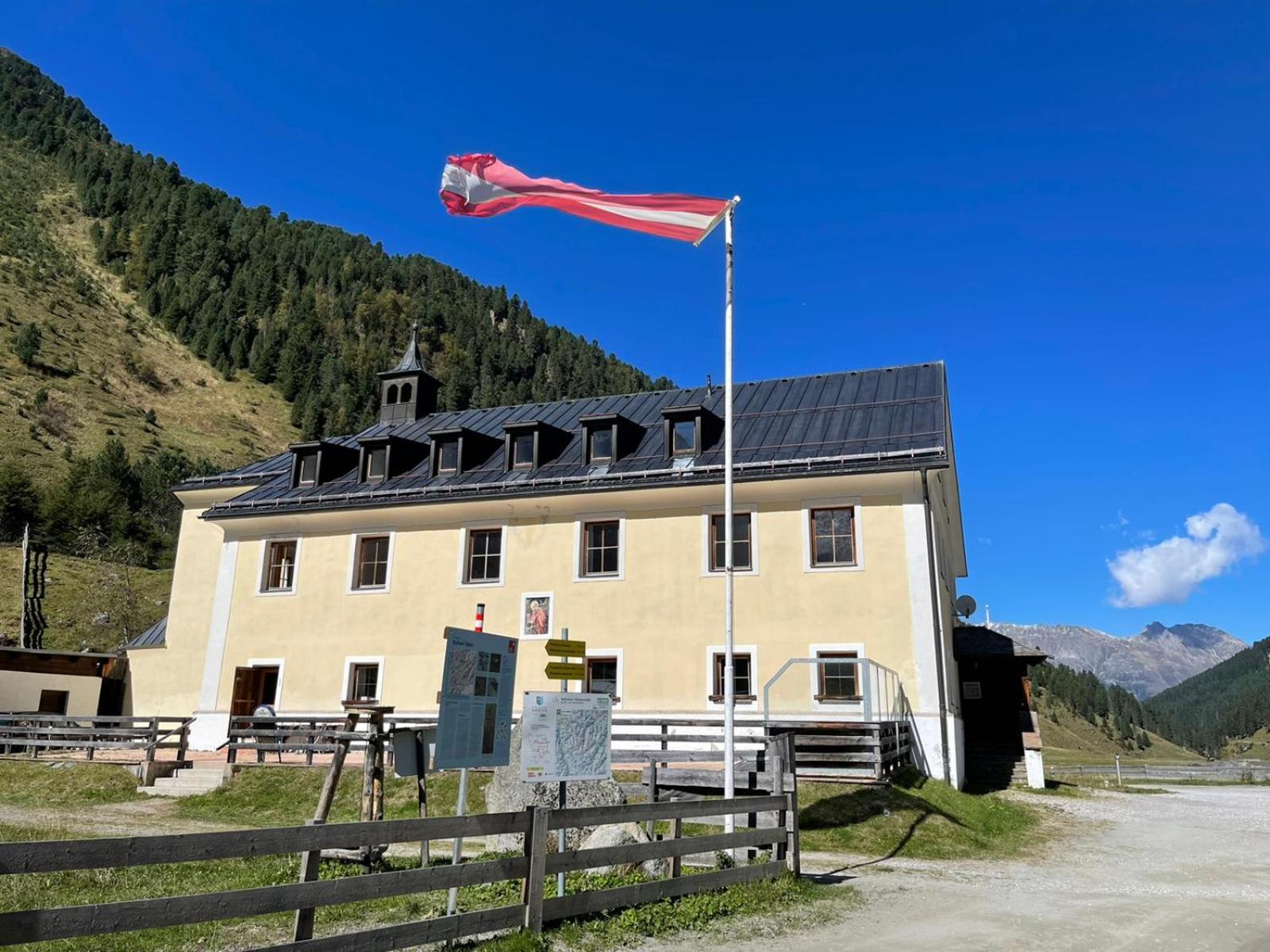 Alpengasthof Lüsens - Bergsteigerhaus