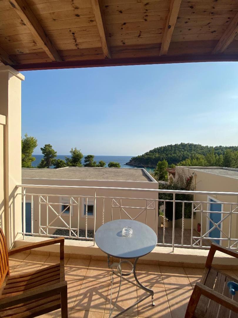 Alonissos Beach Bungalows And Suites Hotel